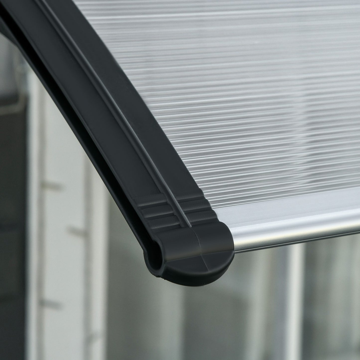 Exterior door in aluminium, UV and rain protection, black