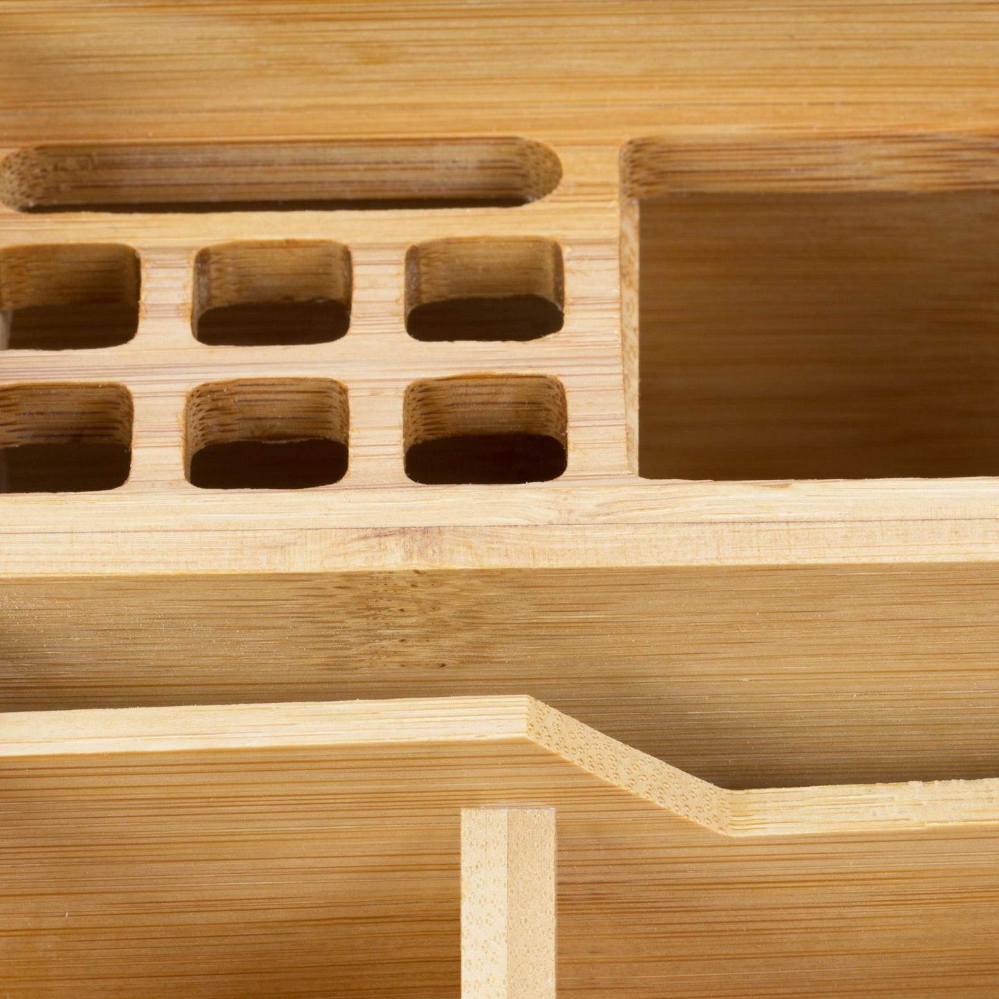 Desk organization in bamboo