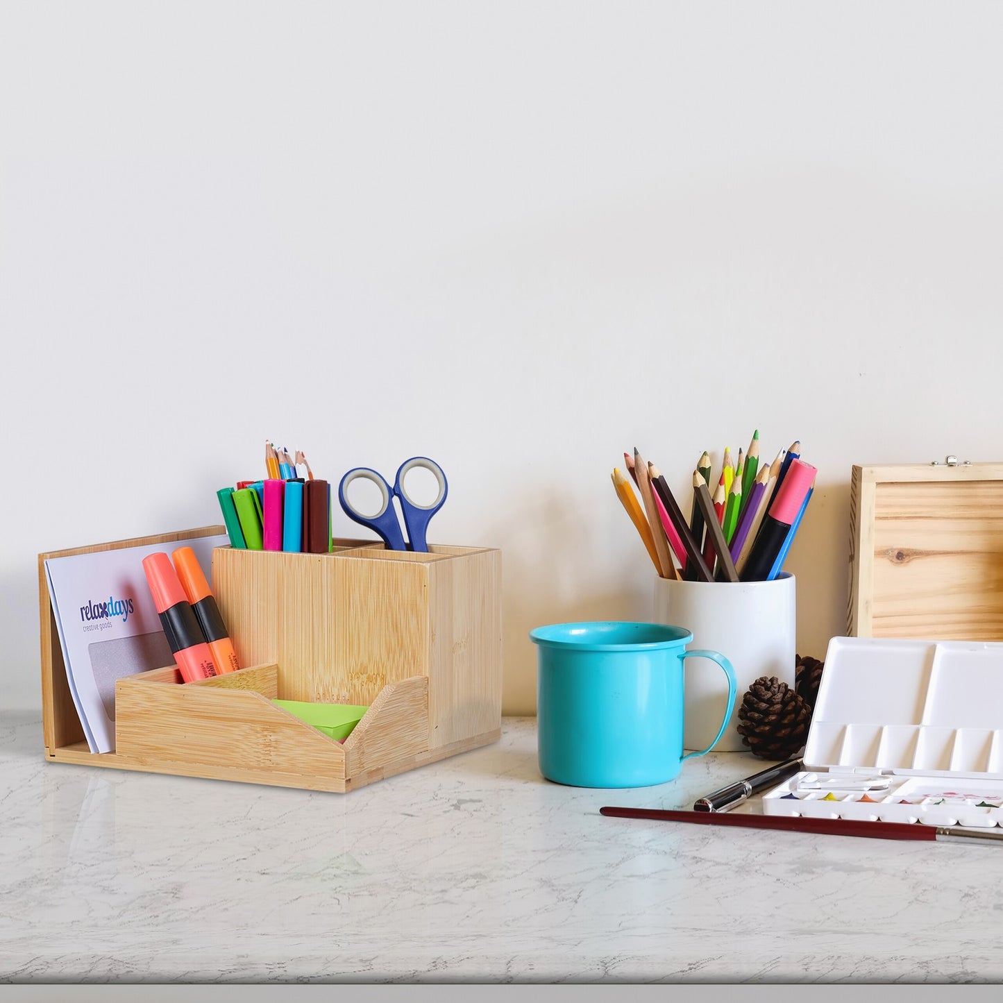 Desk organization in bamboo