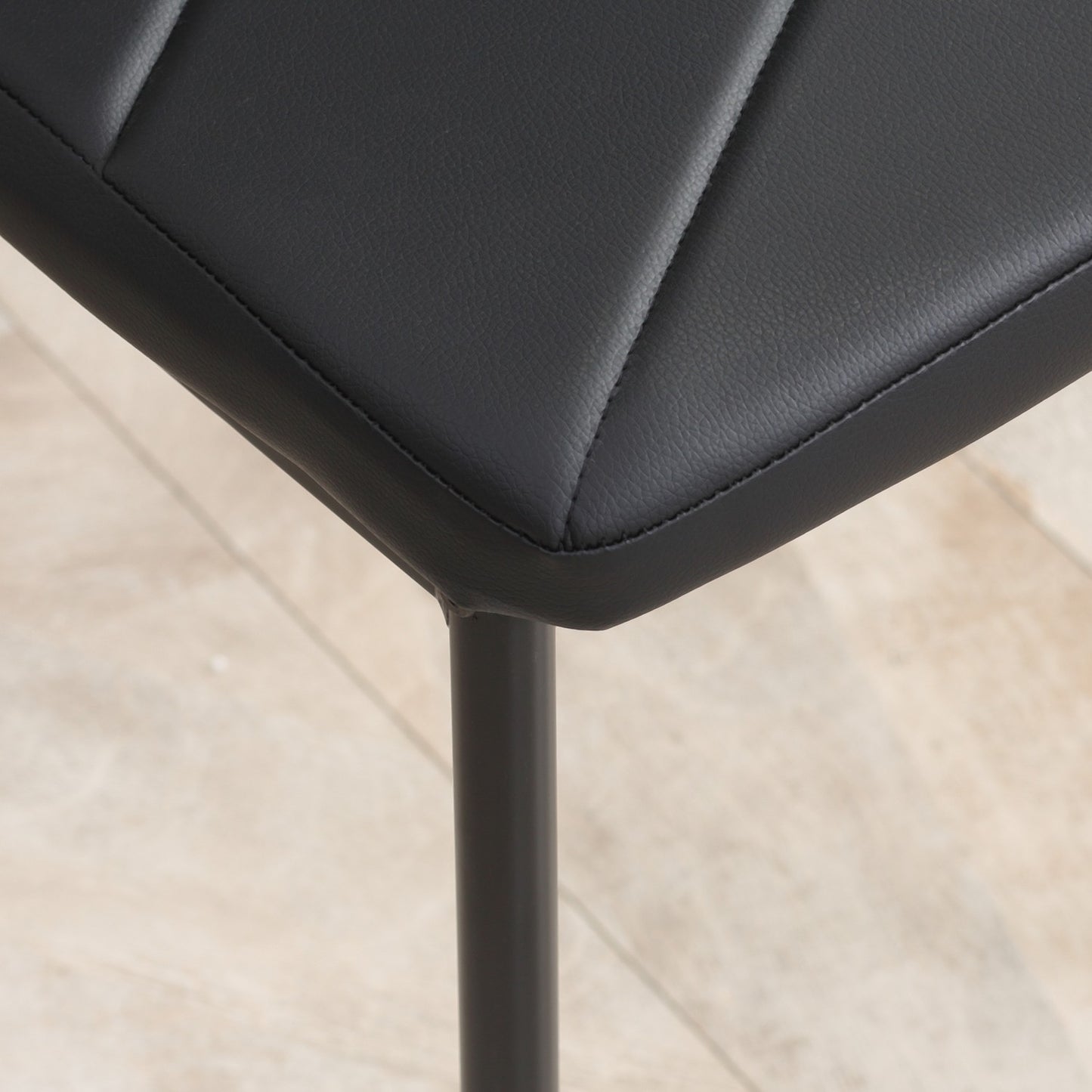 4-piece dining chair set - Padded, artificial leather, black