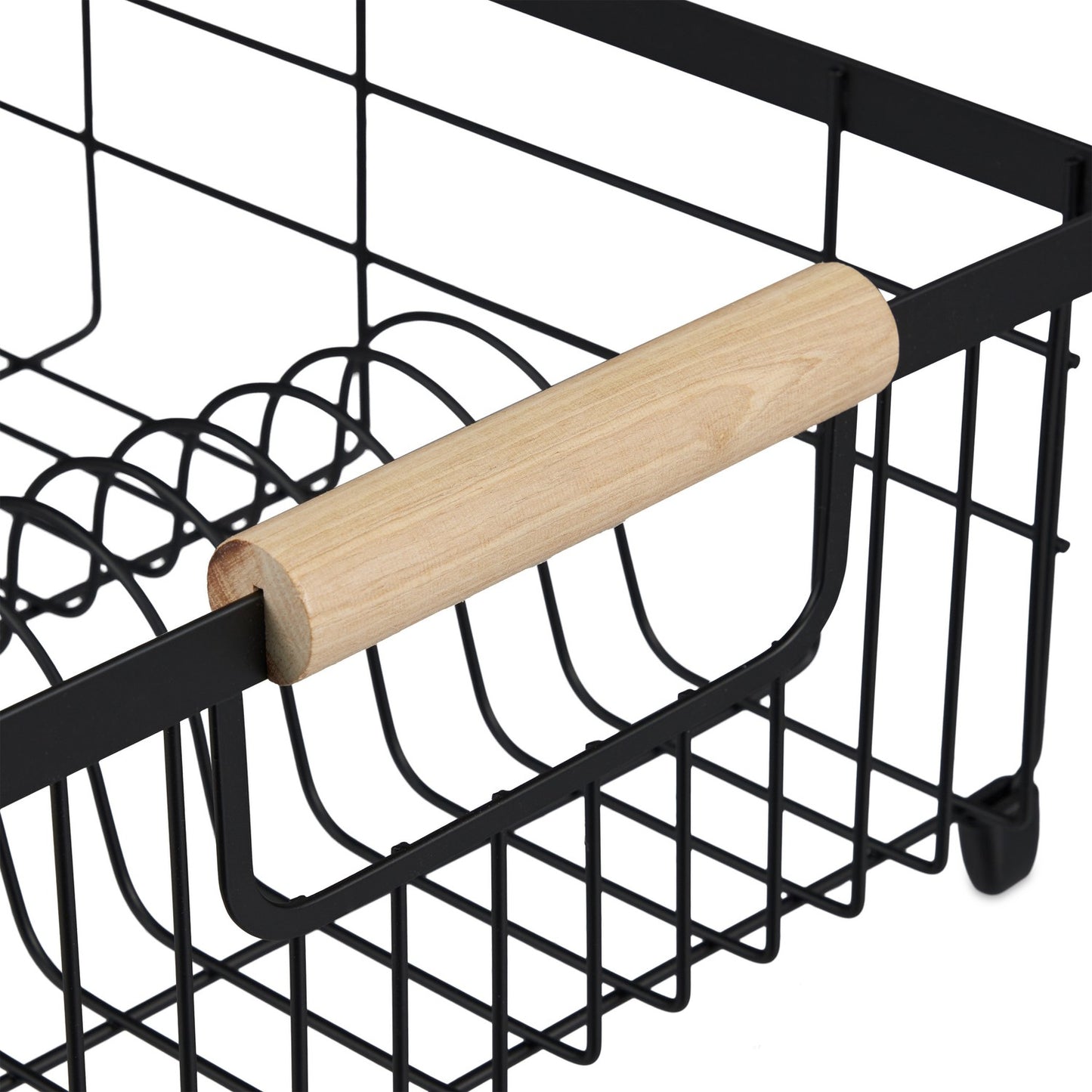 Dish drain with drip tray