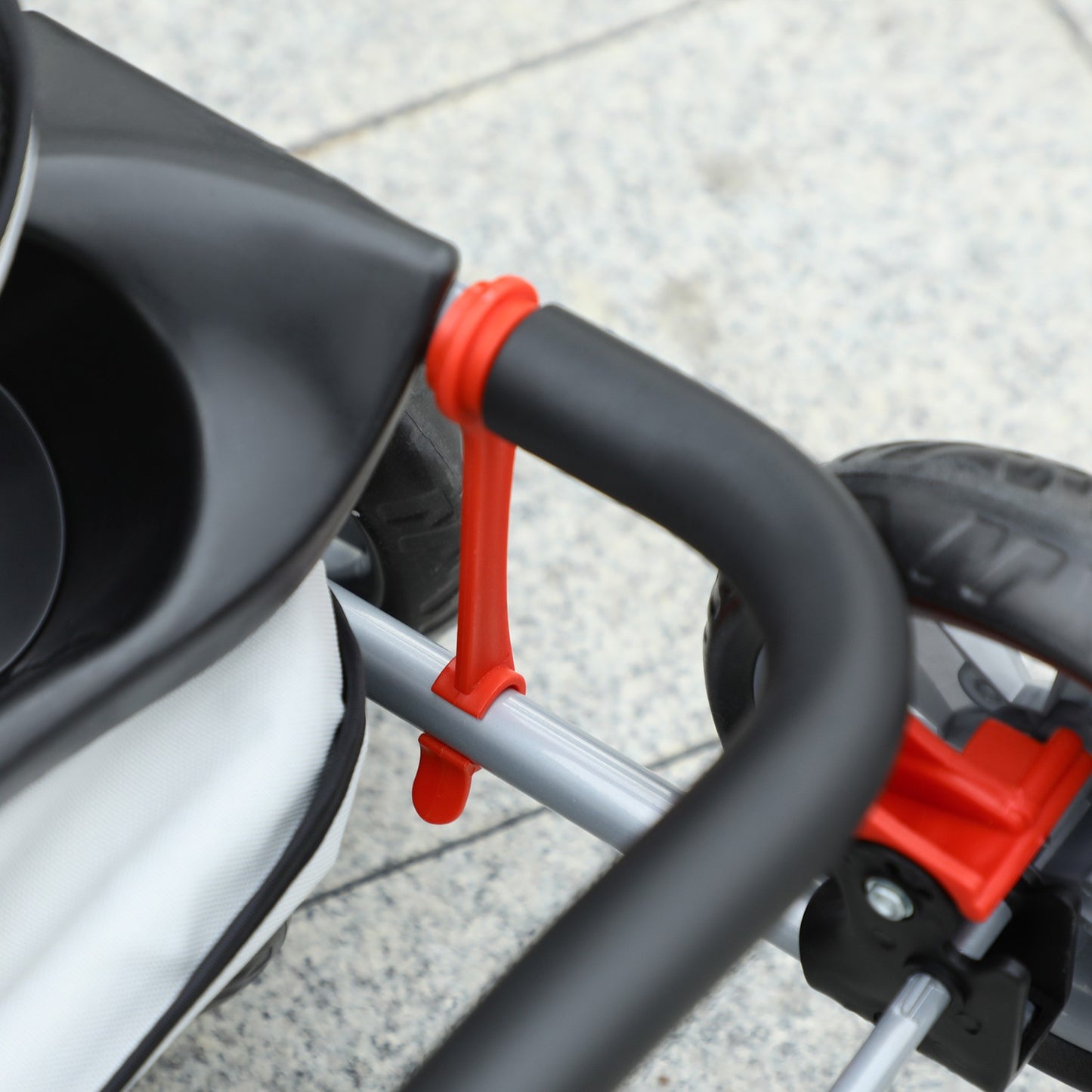 Collapsible dog carriage with rain cover, mesh window and cup holder