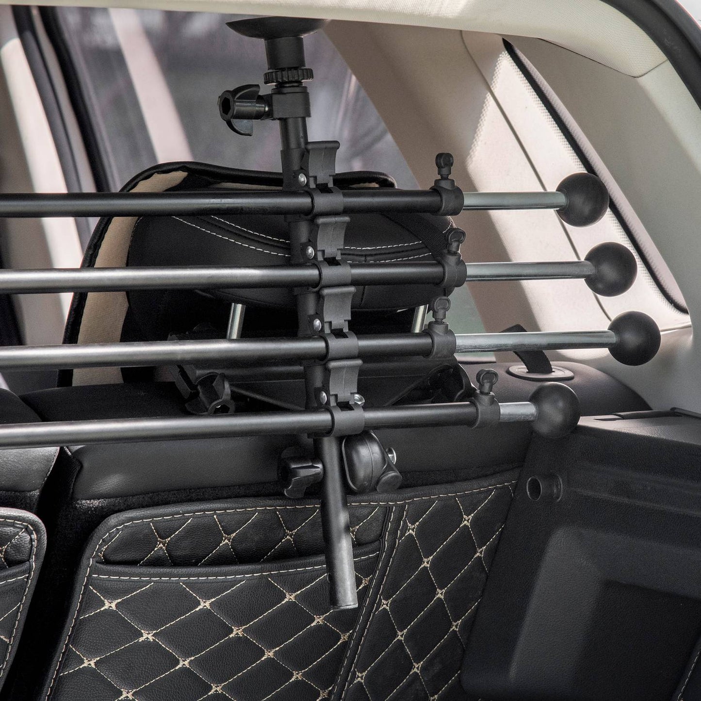 Car dog guard, black - adjustable, non-slip, 85-140x40-50 cm