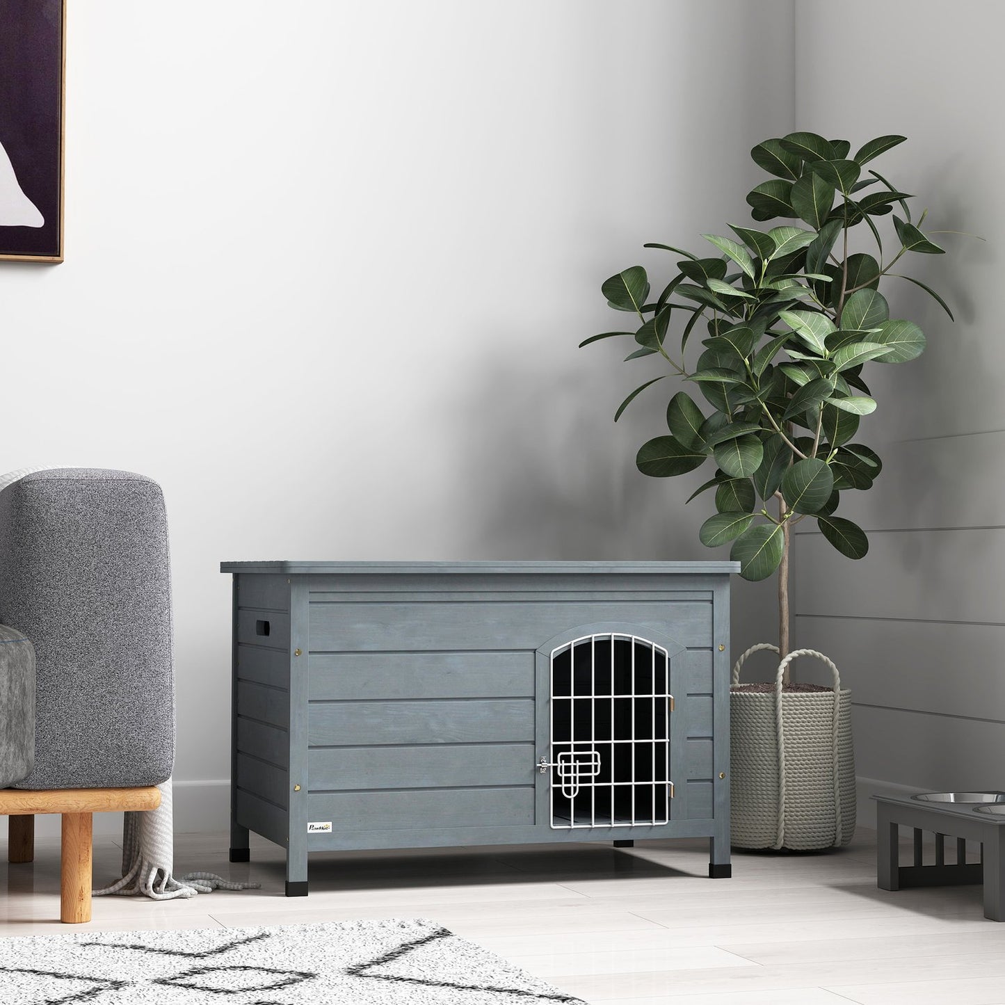 Outdoor waterproof dog house with door, spruce wood, 80x55x53.5 cm