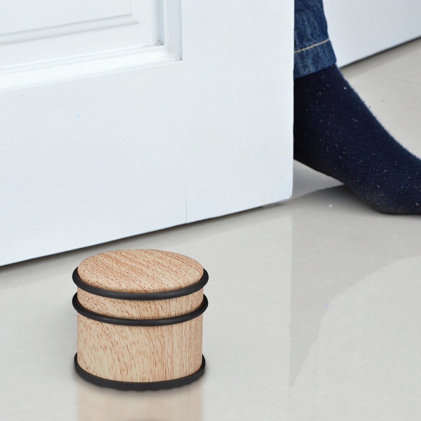 Door stop in wood look