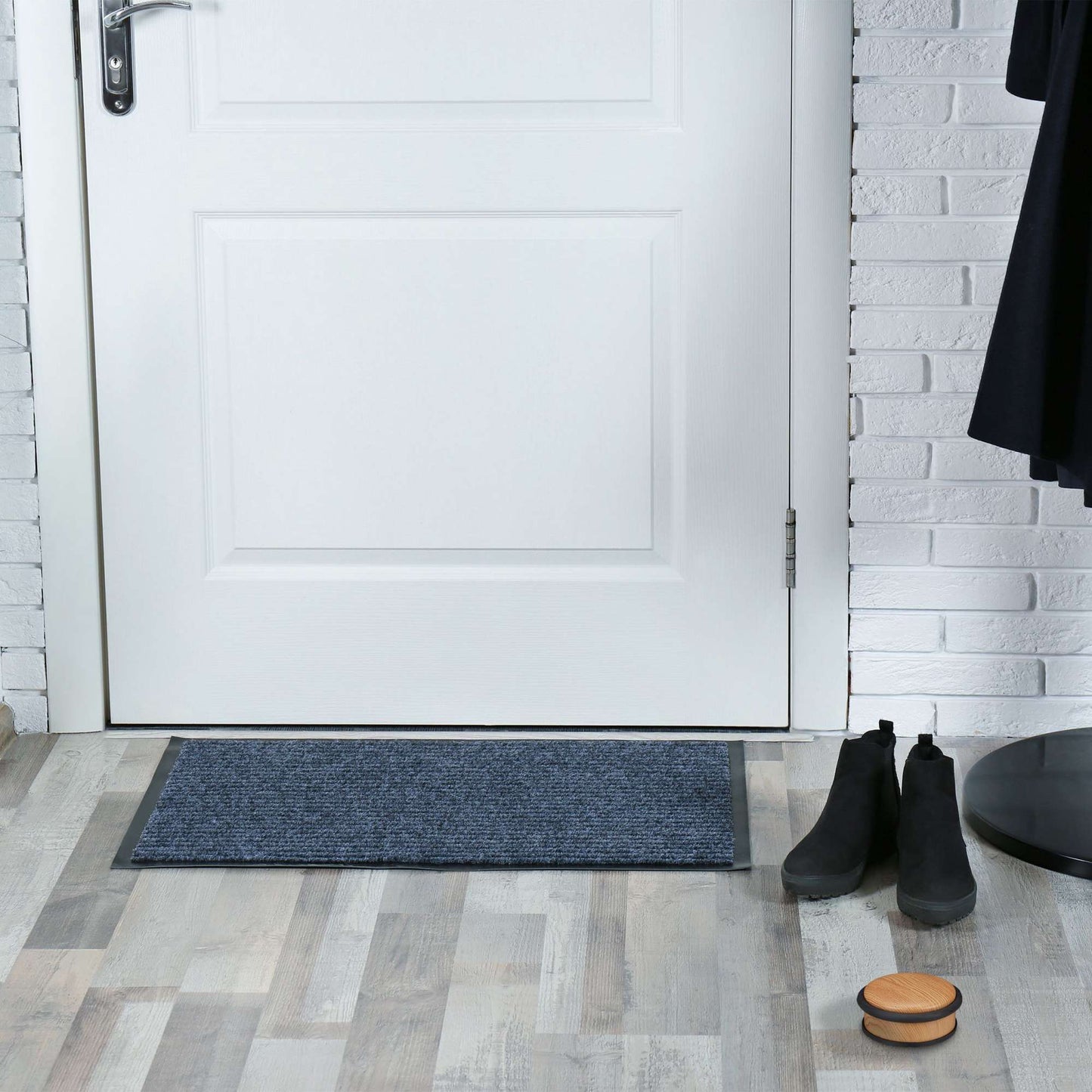 Door stop in wood look