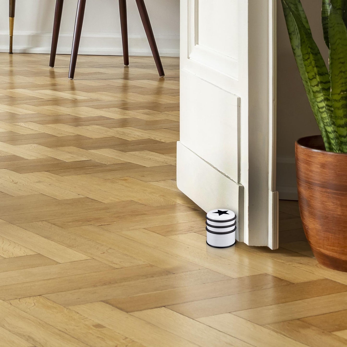 Door stop with star