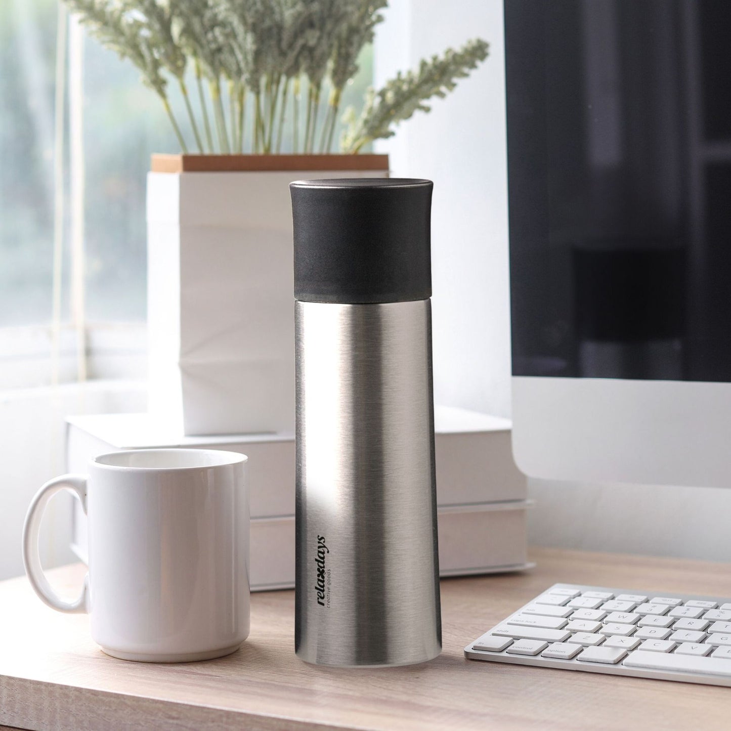 Drinking bottle in stainless steel 400 ml with cup