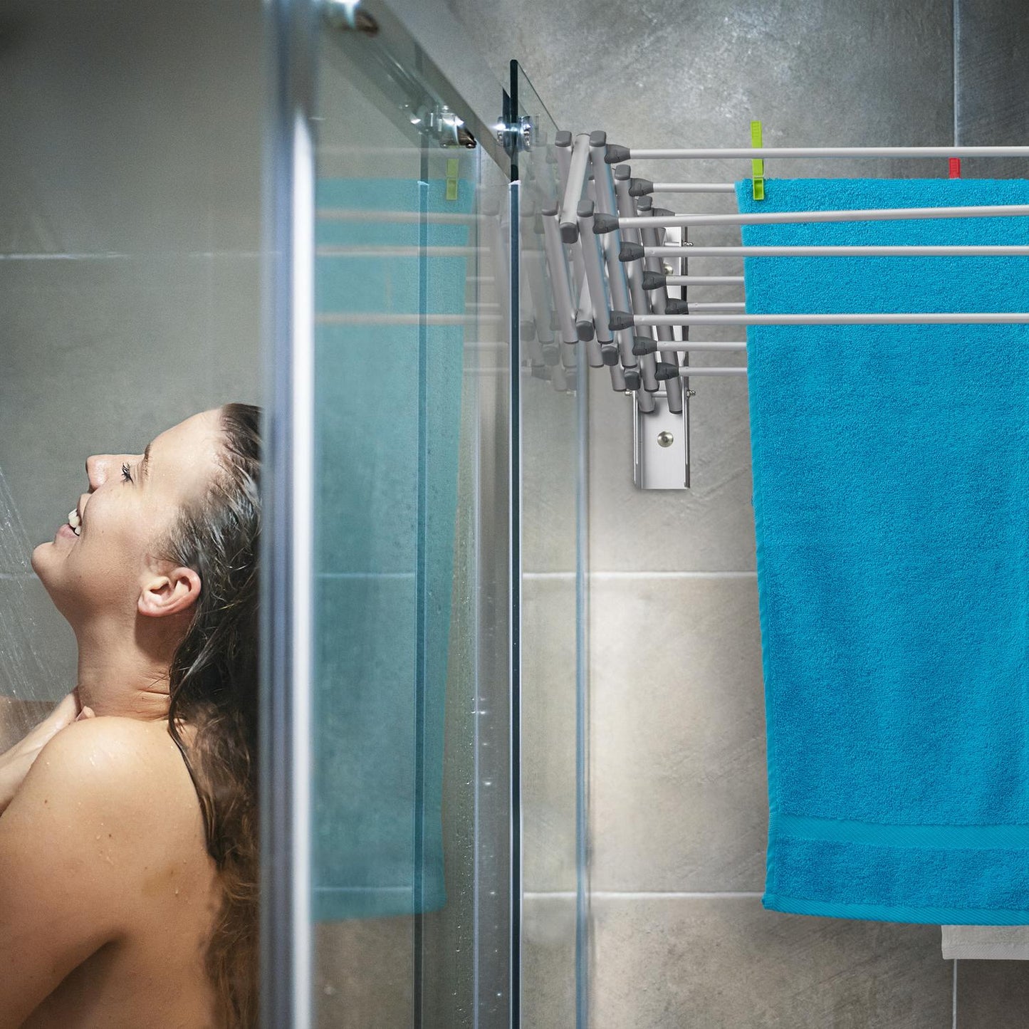 <p>Maximize your space with our retractable wall-mounted laundry hanger, perfect for efficient drying in compact areas. This versatile drying rack is ideal for apartments, balconies, and bathrooms.</p>

<ul>
<li>Save space with a retractable design for co