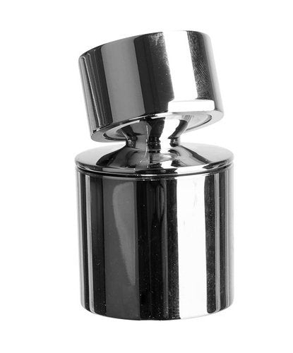 Dual-function aerator with a joint