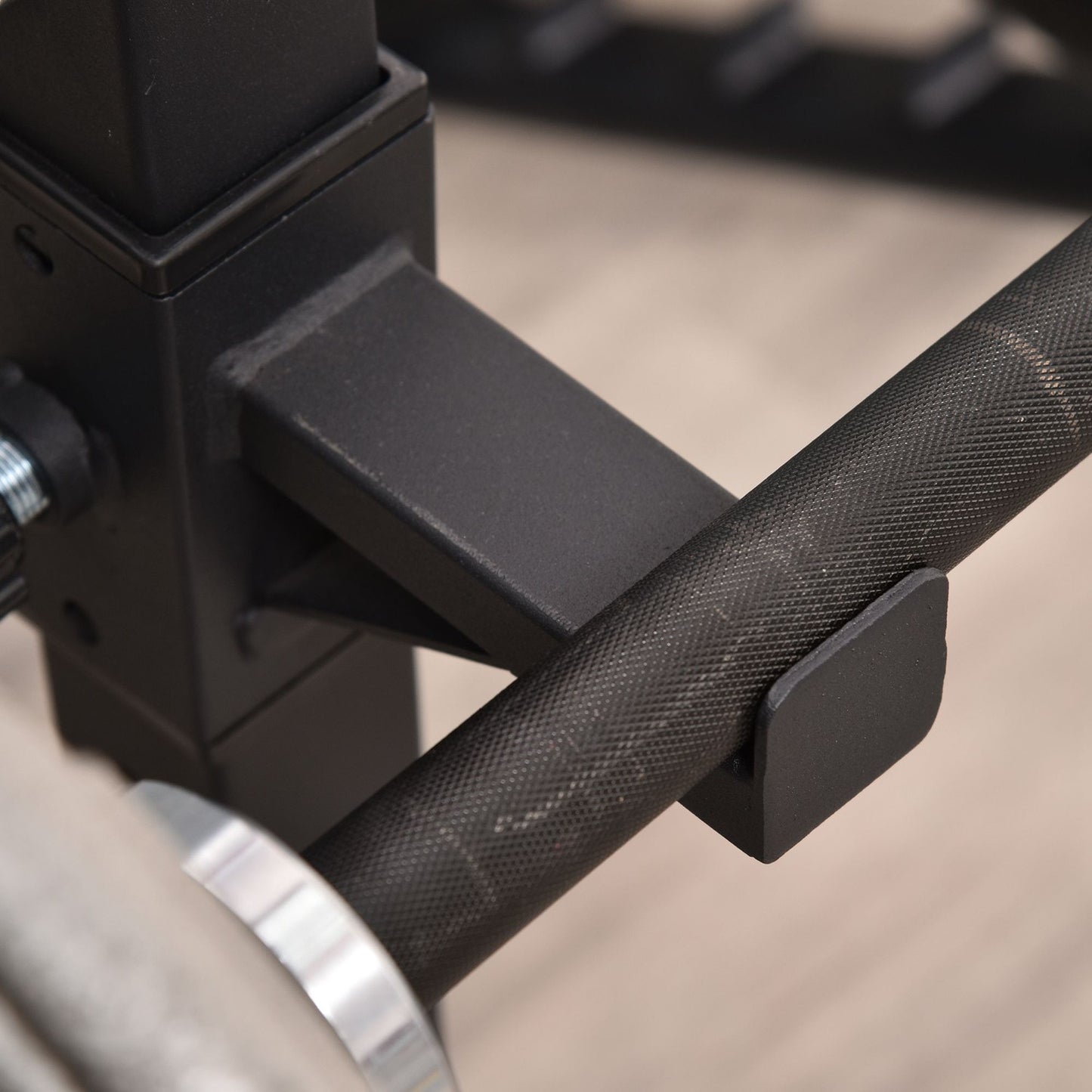 Height-adjustable steel dumbbell rack, 150 kg capacity
