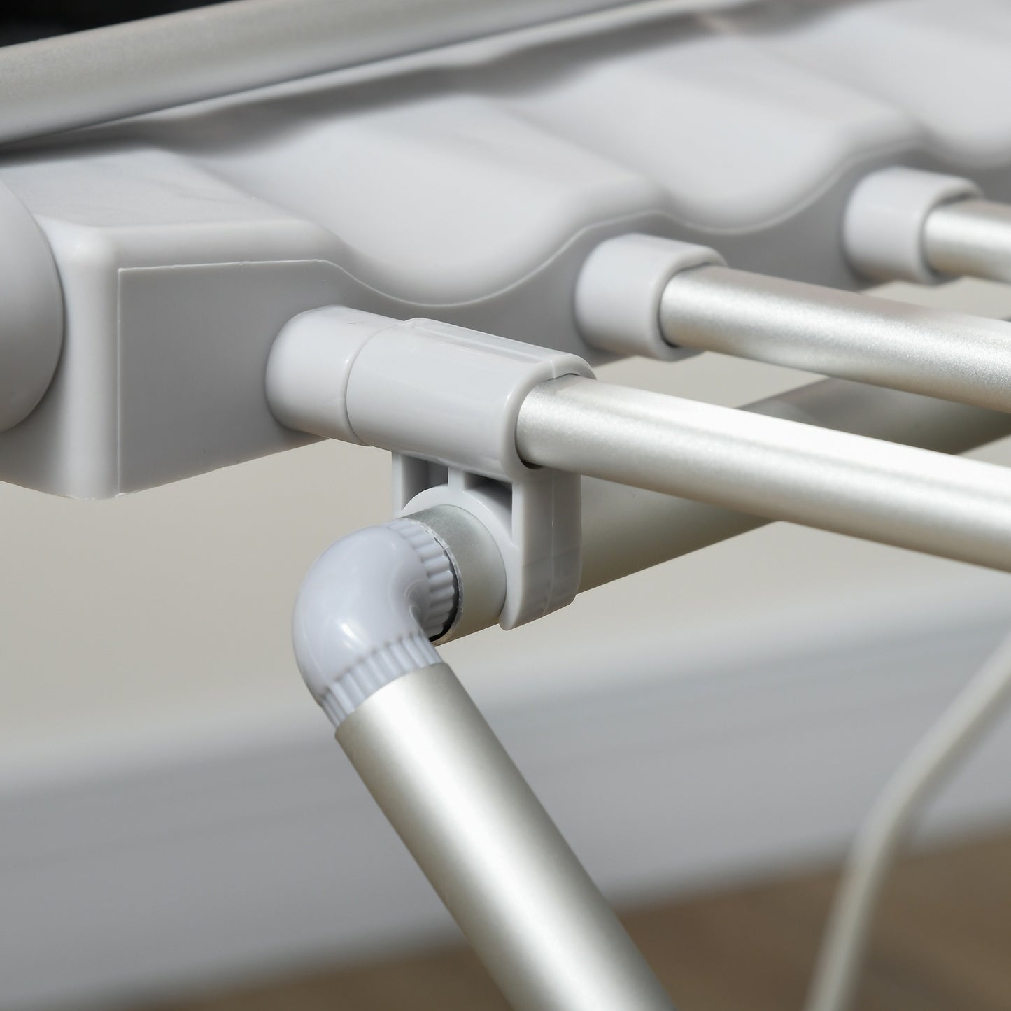 Heated Collapsible Clothes Airer - Adjustable Temperature, Aluminum