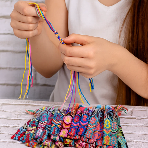 Embroidery Floss Kit, 100 Colors, Polyester Threads
