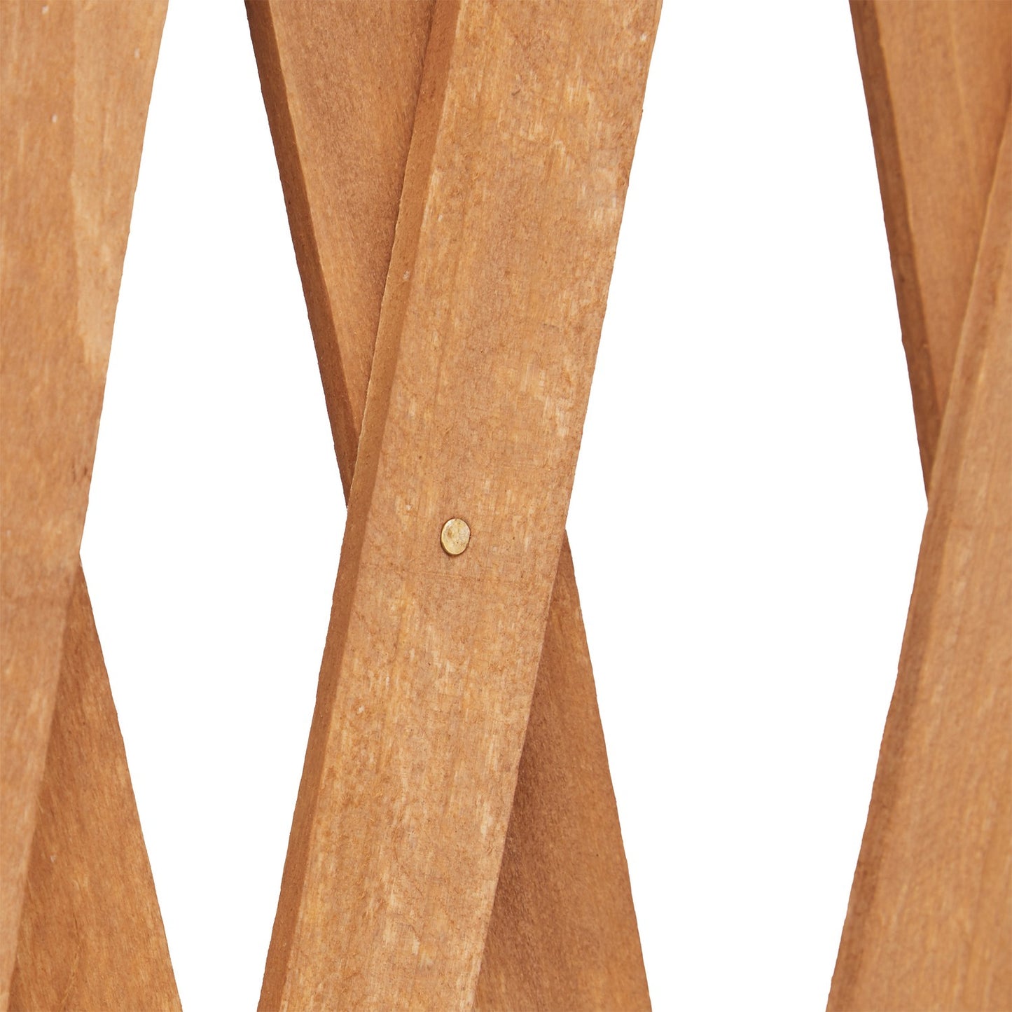 Extendable wooden climbing support