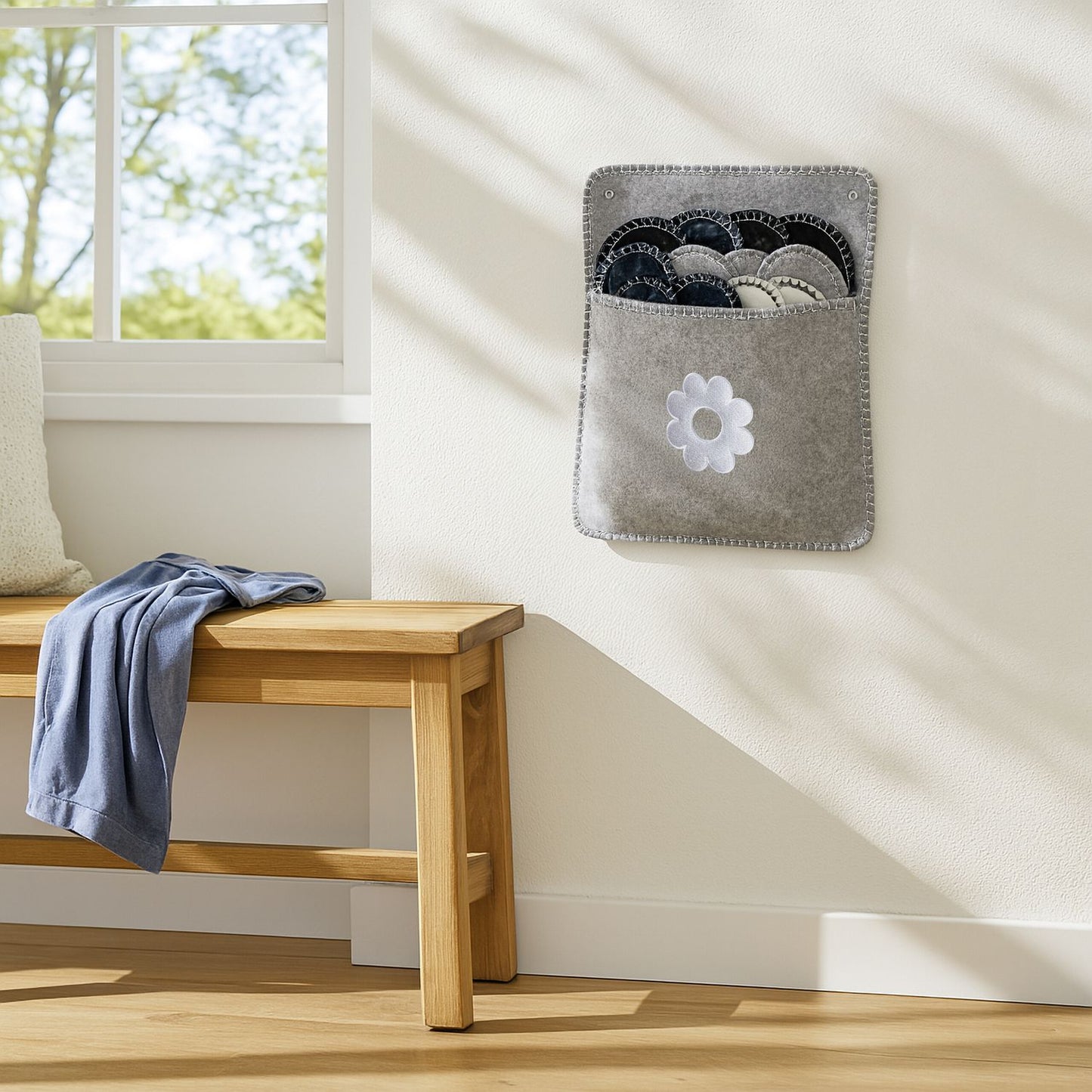 Felt Guest Slippers Set – 6 Pairs with Storage Bag