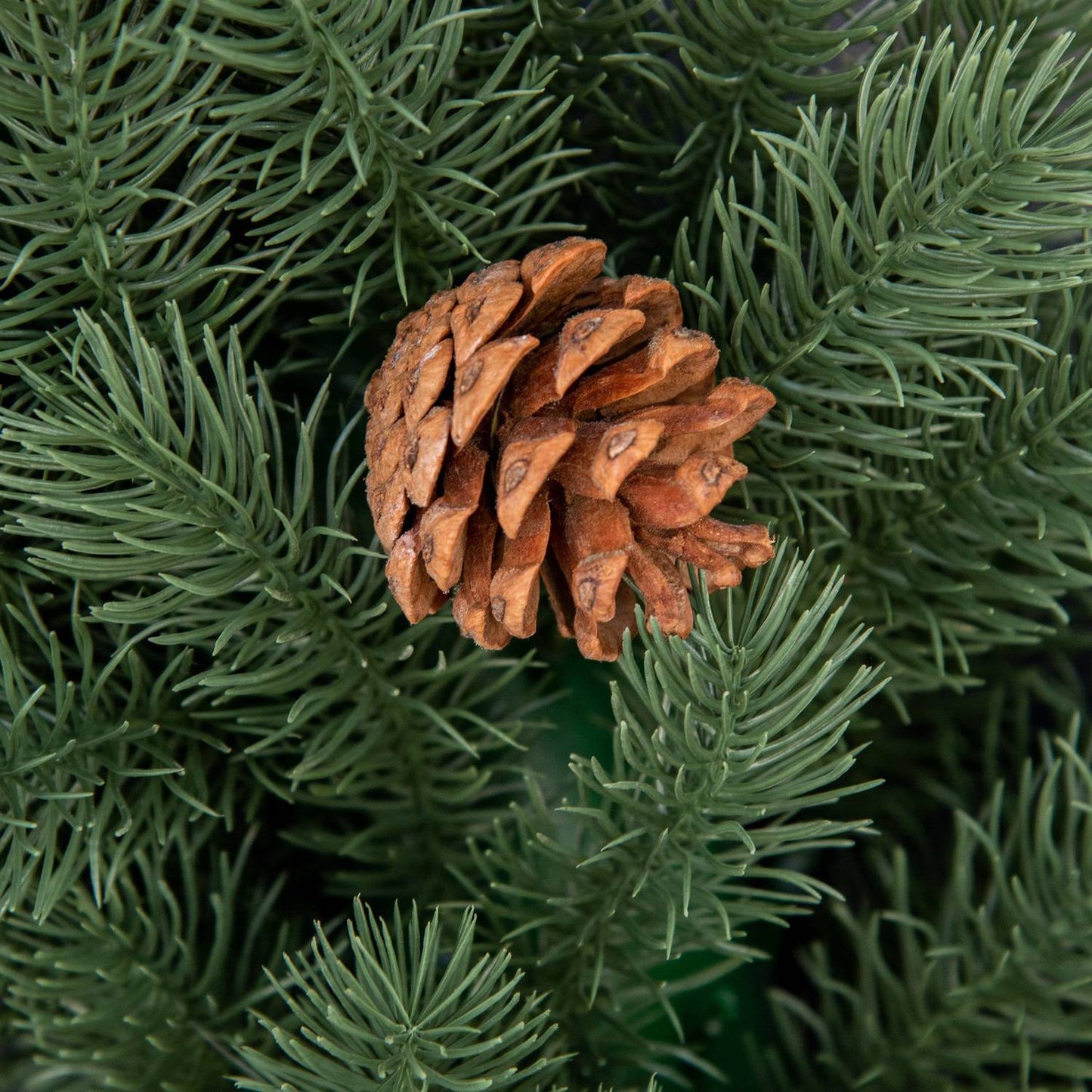 Christmas tree door wreath - 60 cm, green with hanging loop