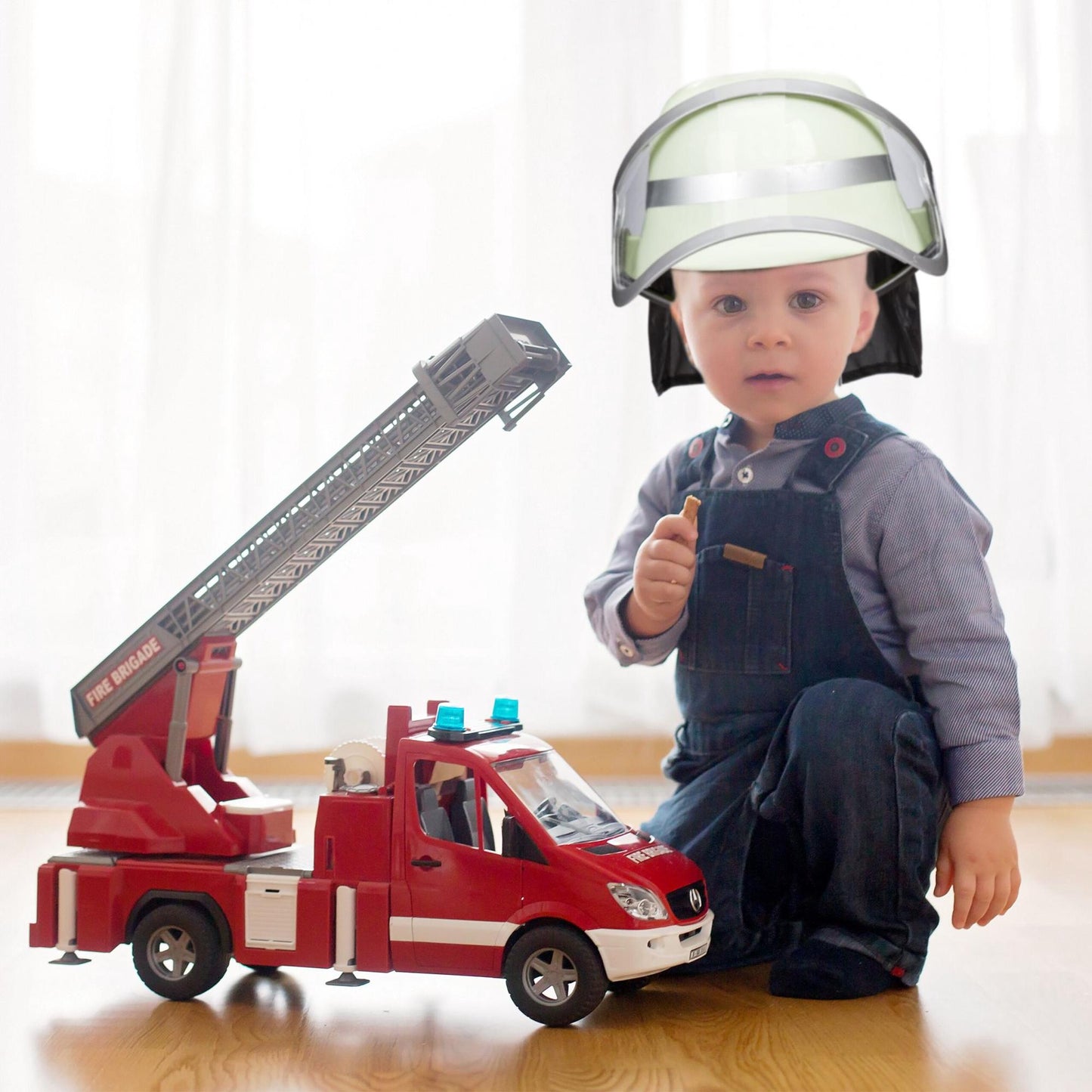 Fireman's helmet for children