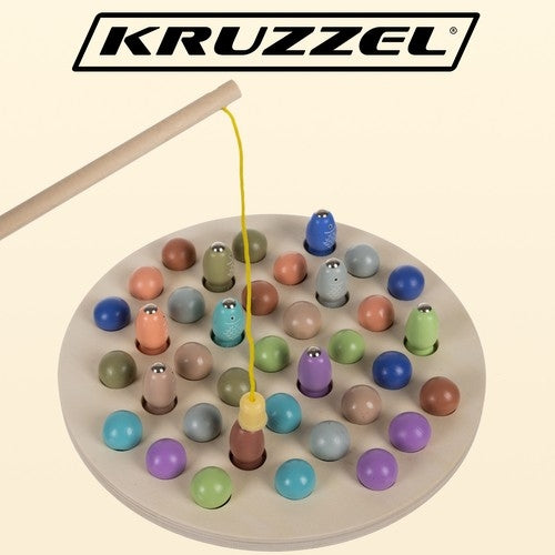 Fishing game with a magnet G17244