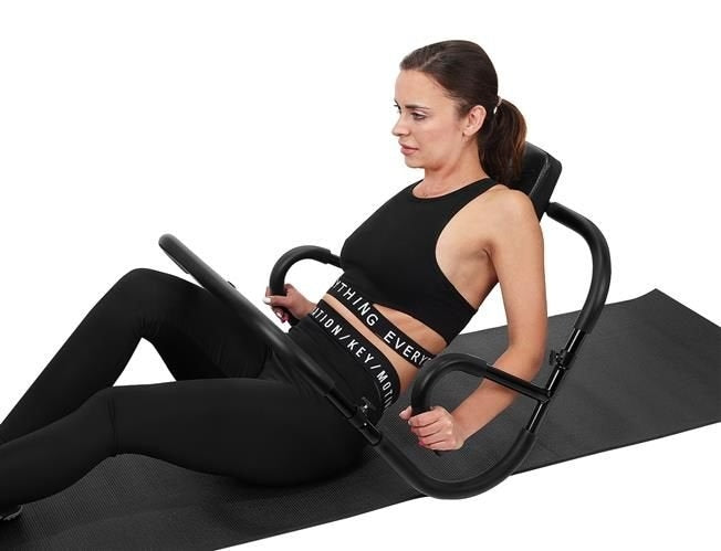 Fitness roller cradle for crunches