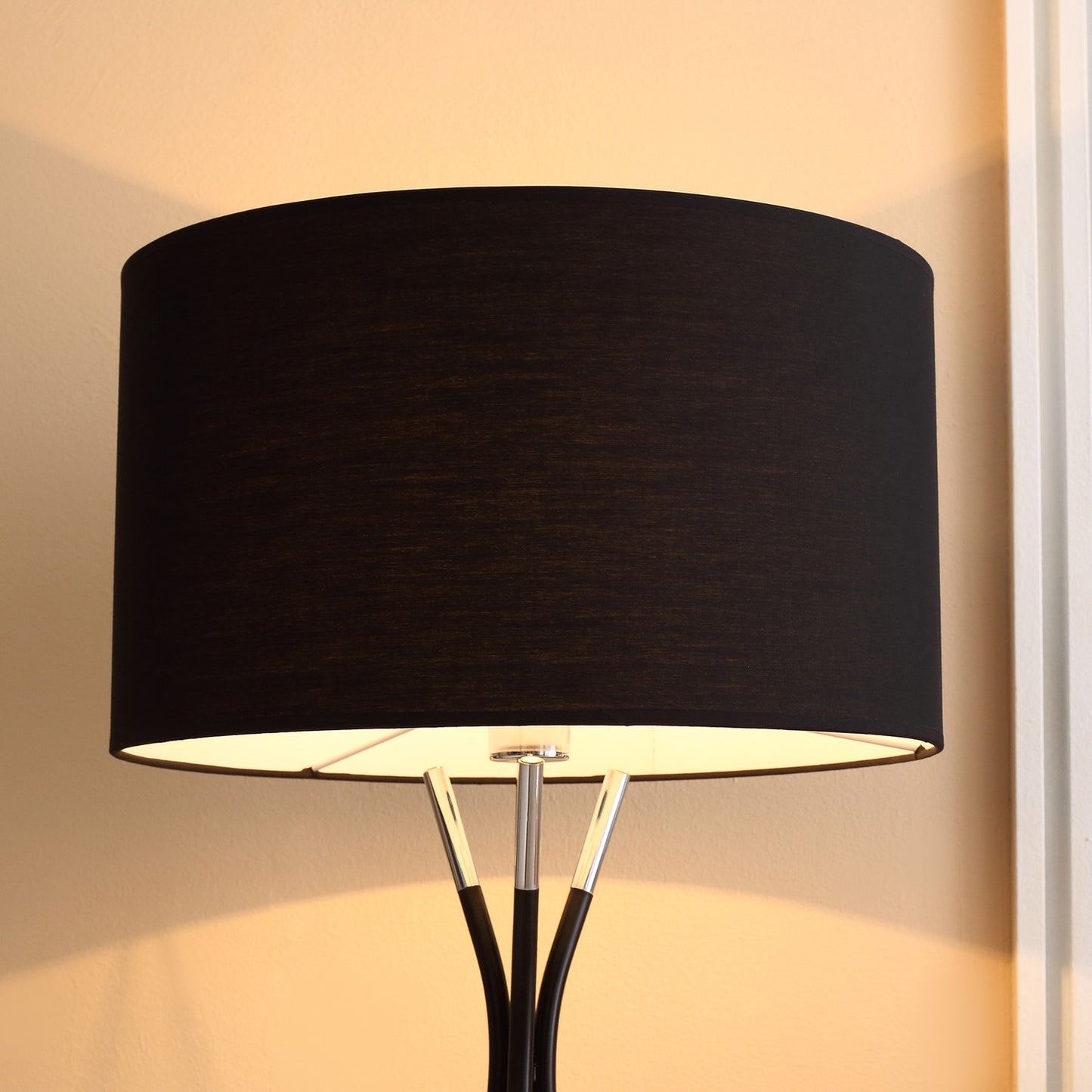 Stand floor lamp, elegant 40W, fabric shade, metal base