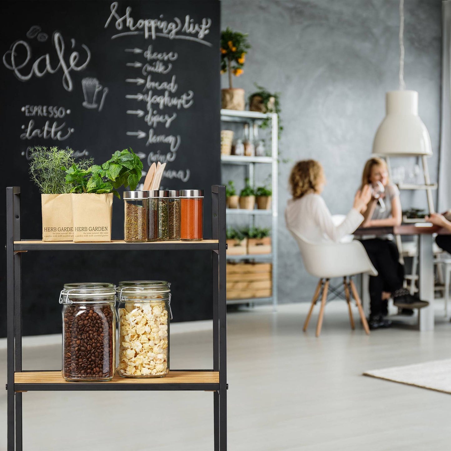 Floor standing shelf in bamboo and metal