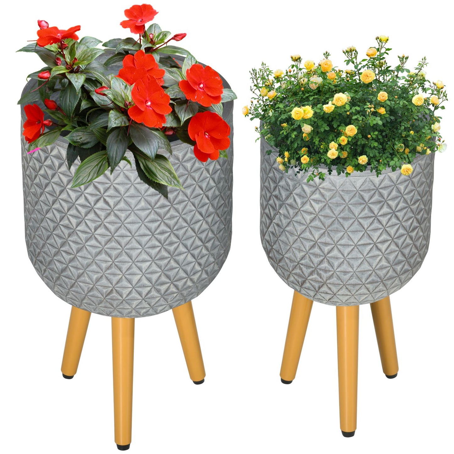 Set of 2 gray pots with feet and drainage holes