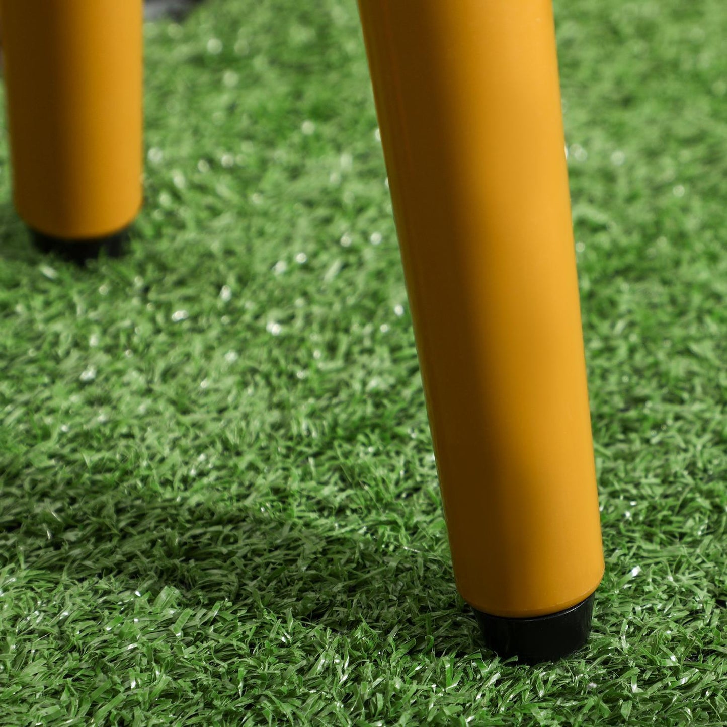 Set of 2 gray pots with feet and drainage holes