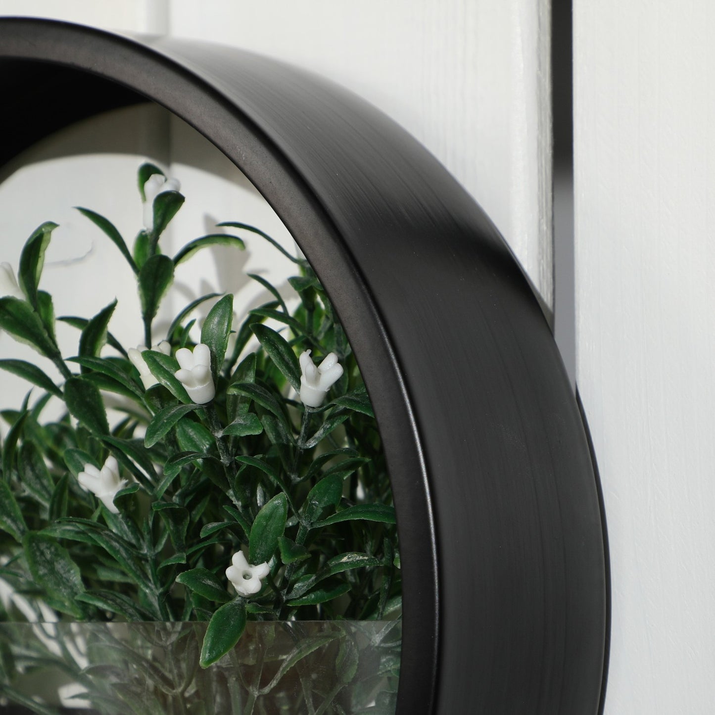 Set of 3 black steel wall planters for succulents