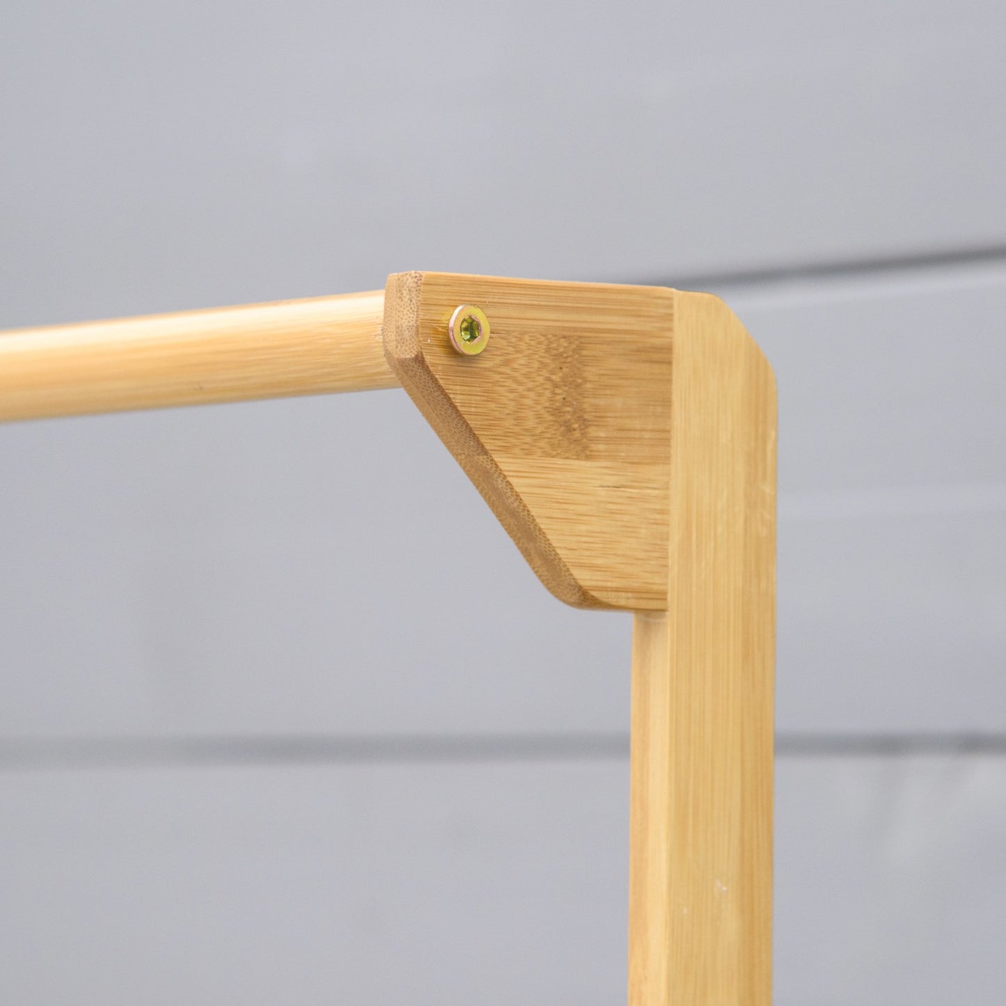 Wooden ladder shelf with flowers - adjustable height, natural bamboo