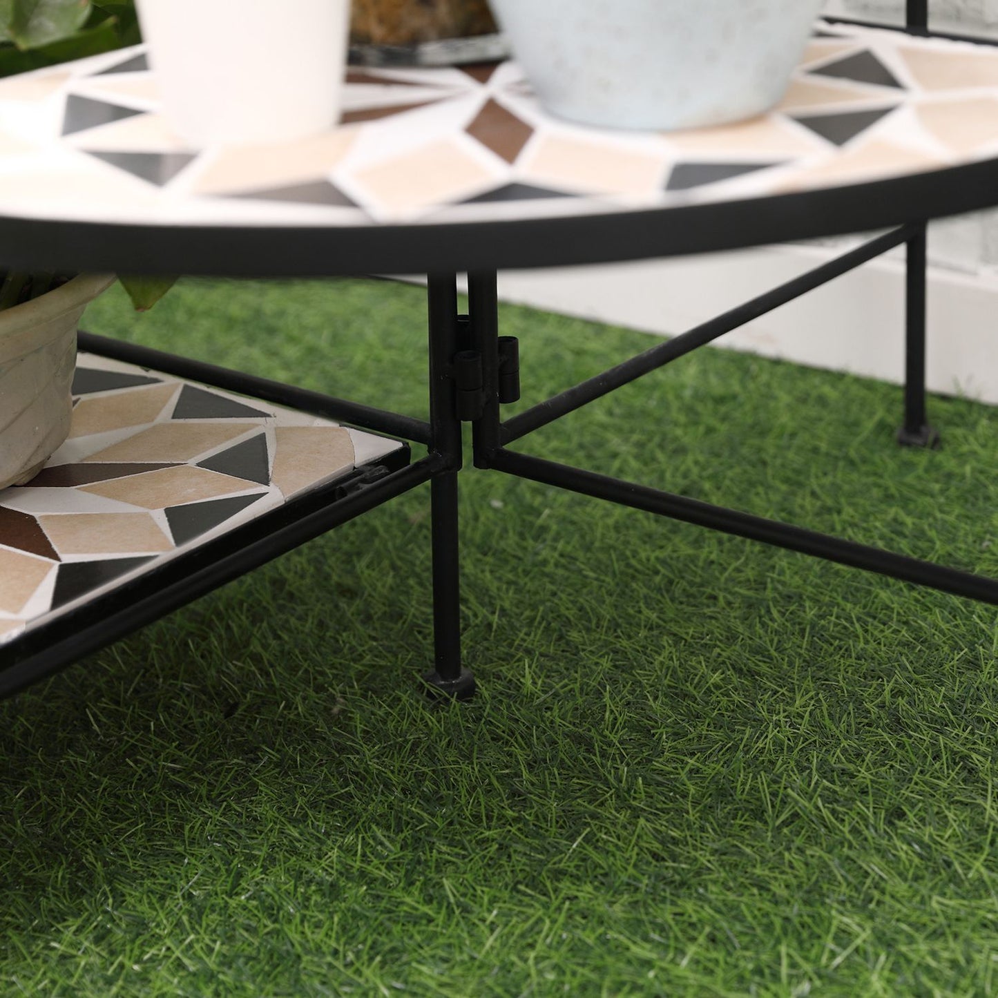 Folding flower stand in metal with ceramic plates, 4 steps