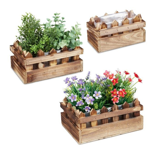 Flowerpots with Decorative Fence