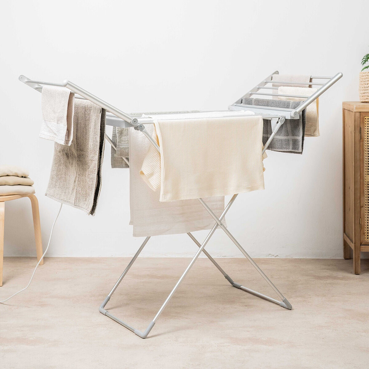 Foldable Electric Clothes Dryer, 20 Bars, Timer, 230W