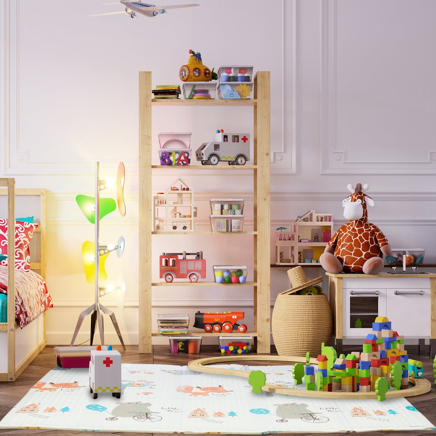 Foldable play mat with animal motifs