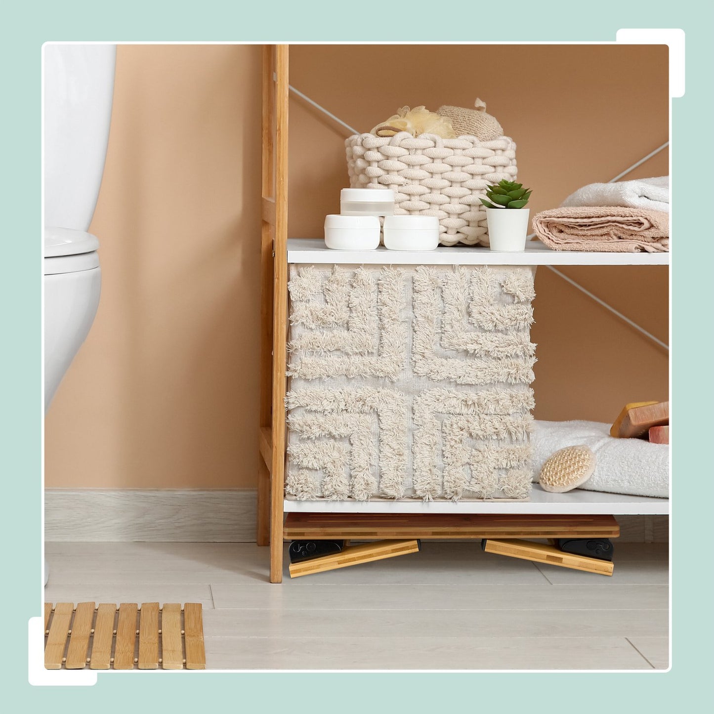 Foldable toilet stool made of bamboo