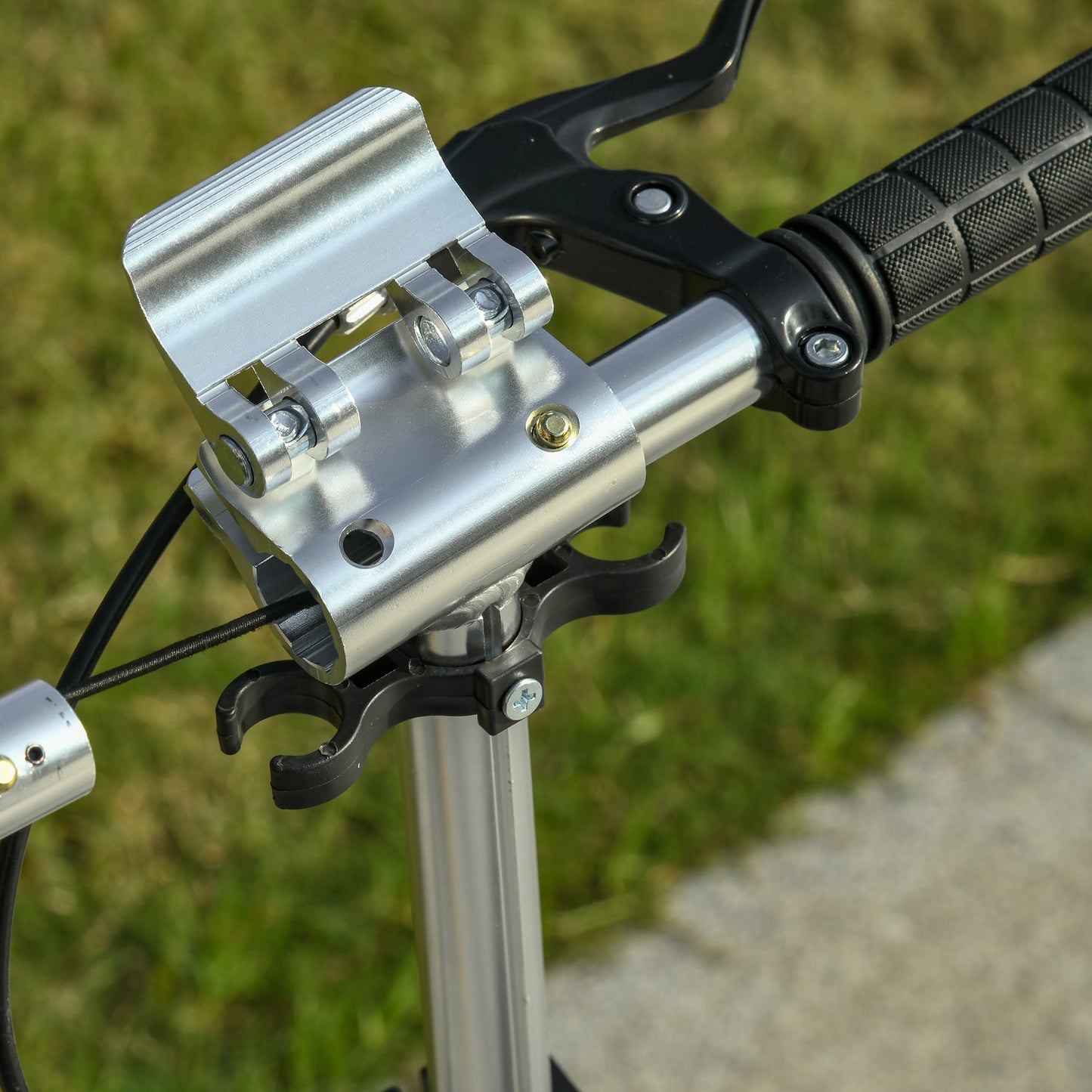 Folding scooter for teenagers and adults, 200 mm wheels, adjustable height