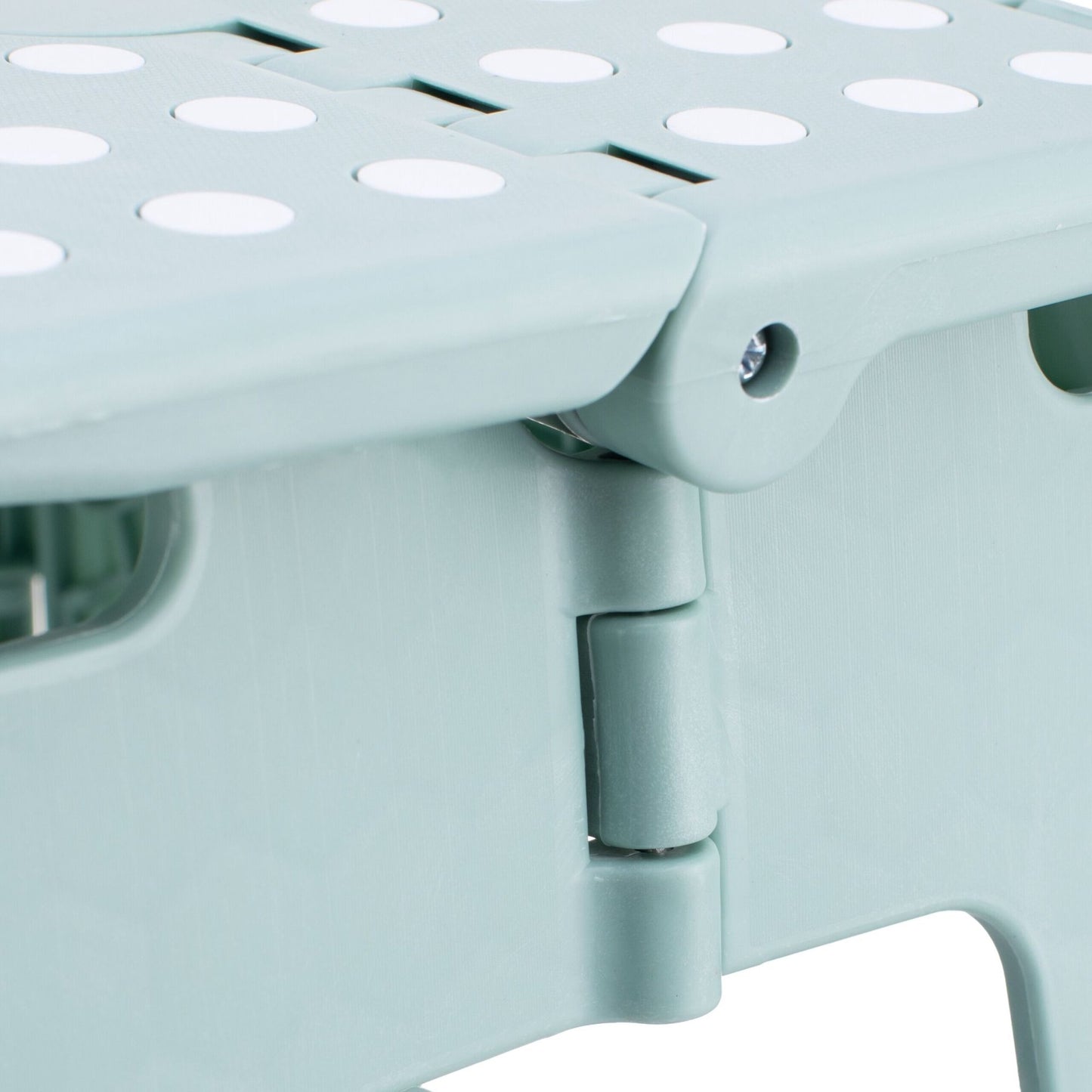 Folding Step Stool XL – Portable, Lightweight, Compact