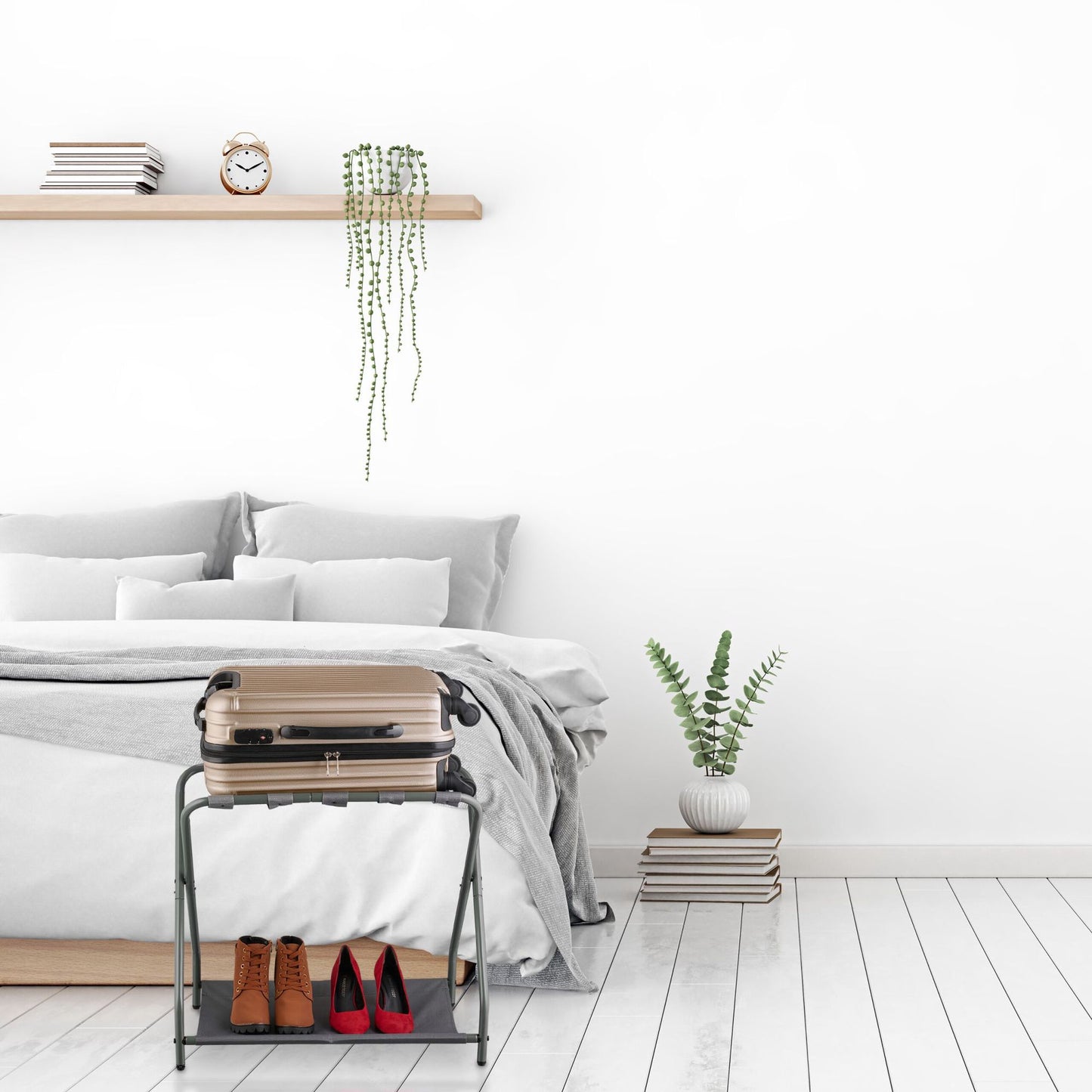Folding coat rack in metal