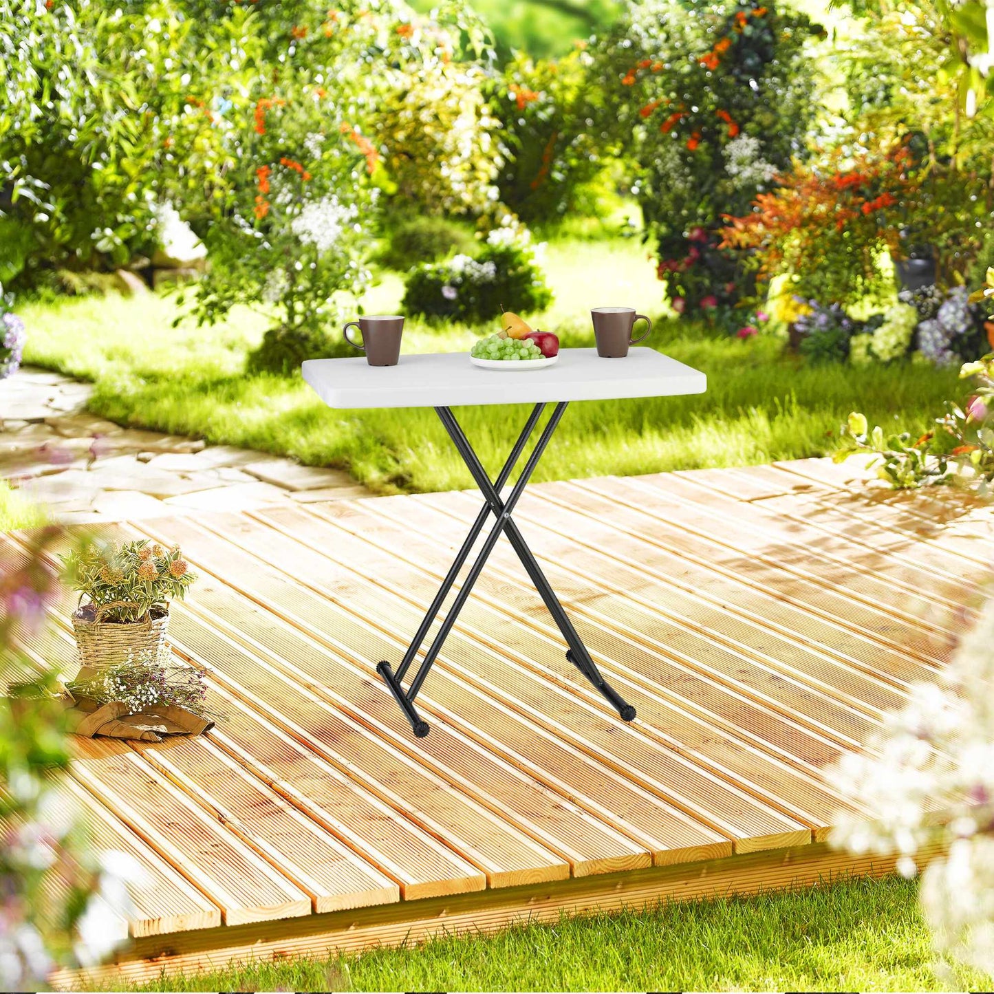 Folding garden table, height adjustable