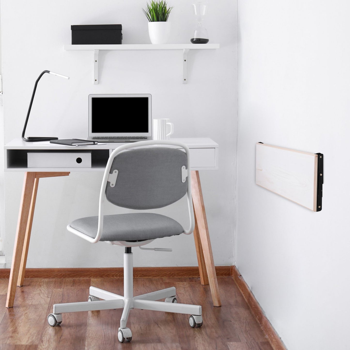 Folding shelf supports set of 4