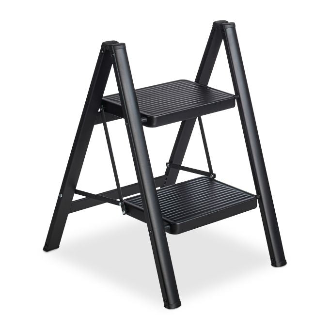 Folding steel stepladder