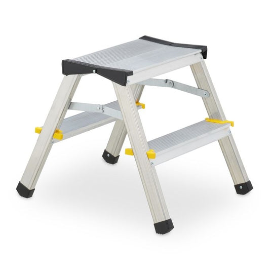 Folding stepladder in aluminium