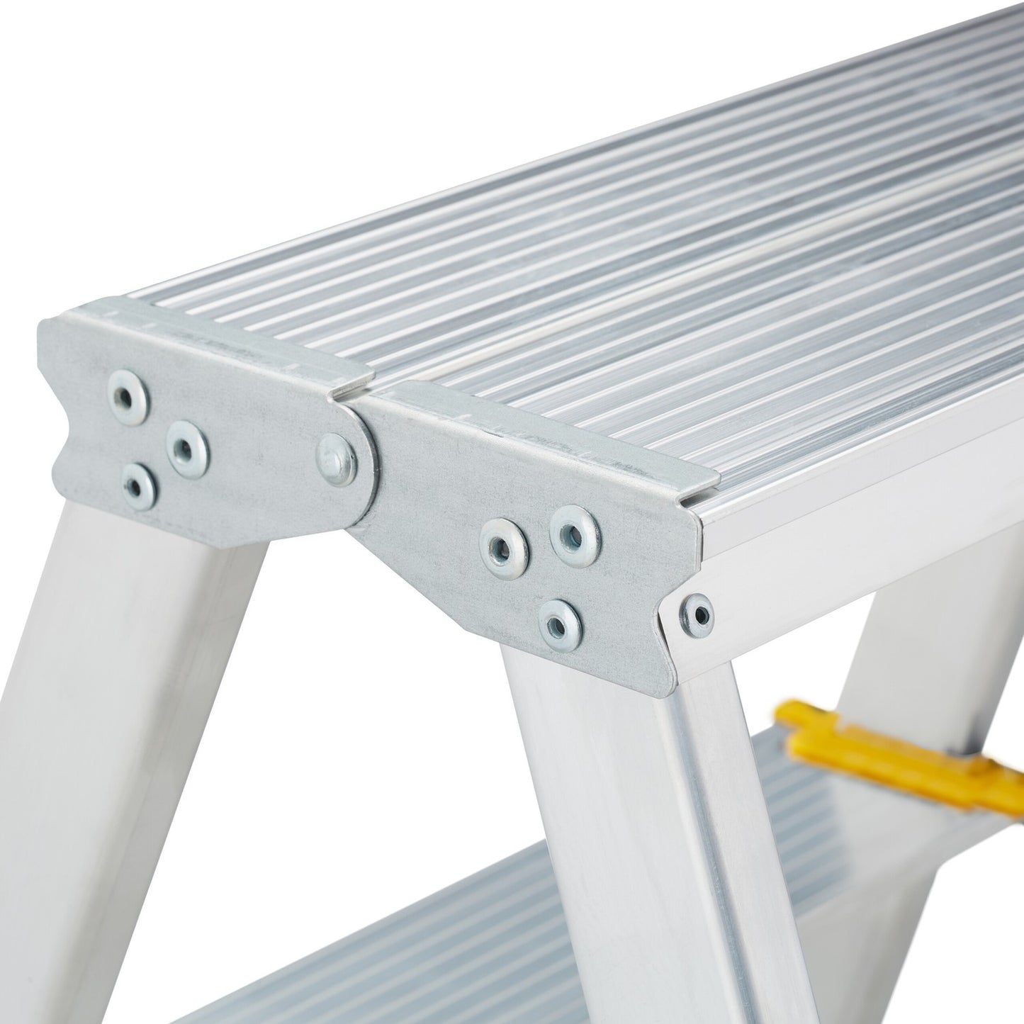 Folding stepladder in aluminium