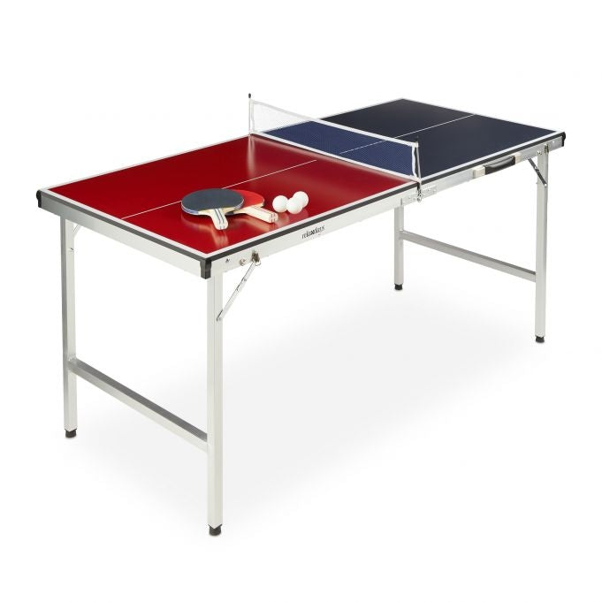 Folding table tennis table with accessories