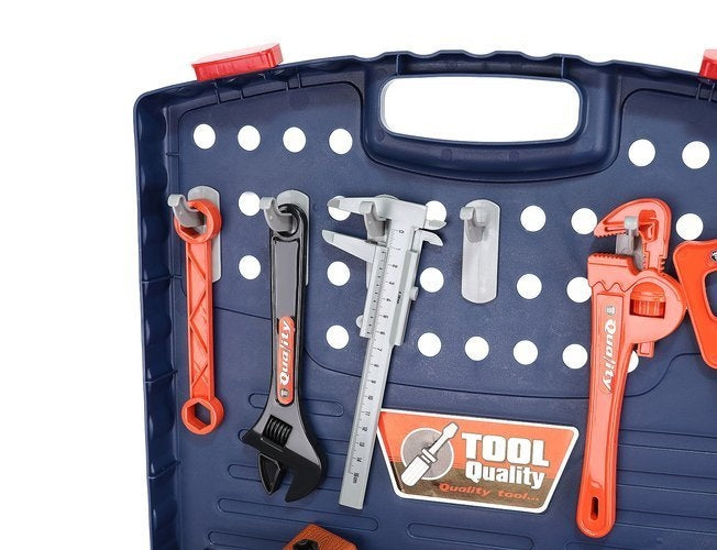 Folding workshop for boys