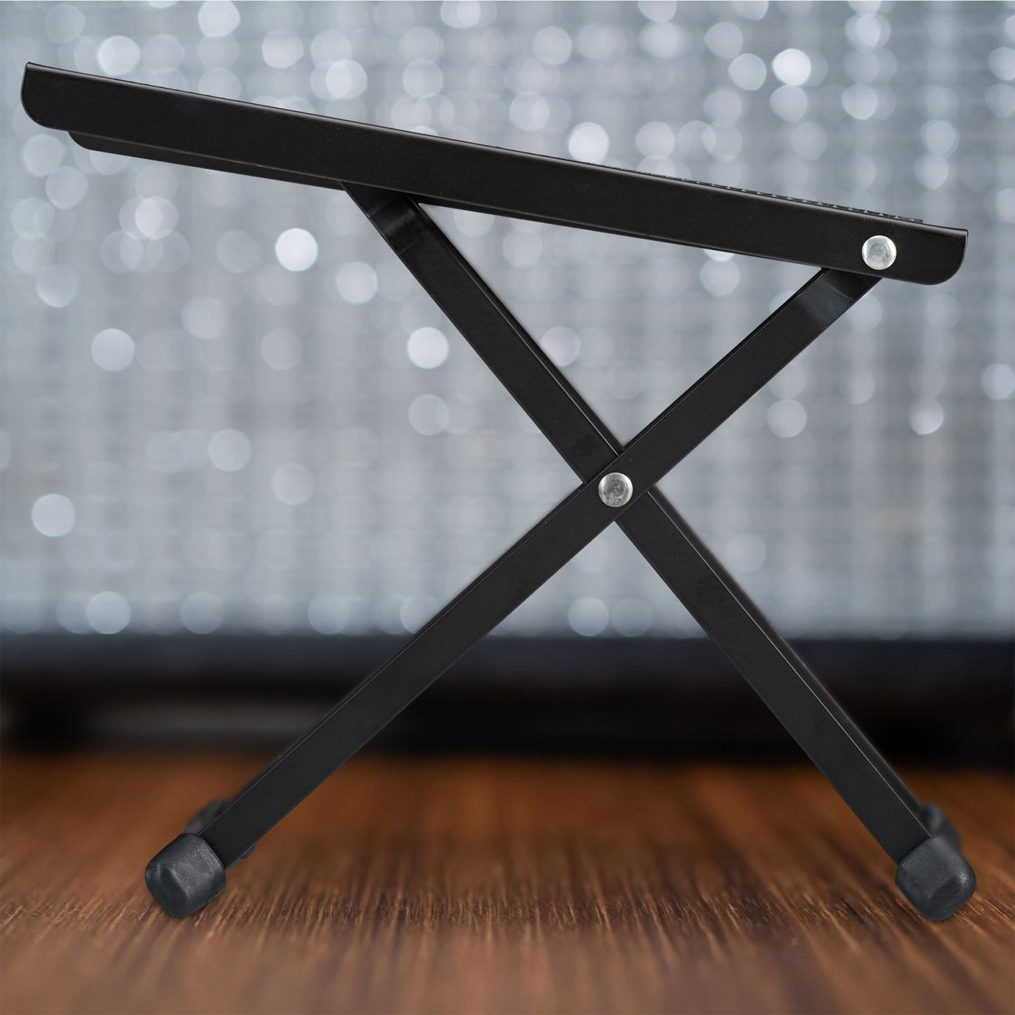 Footstool guitar