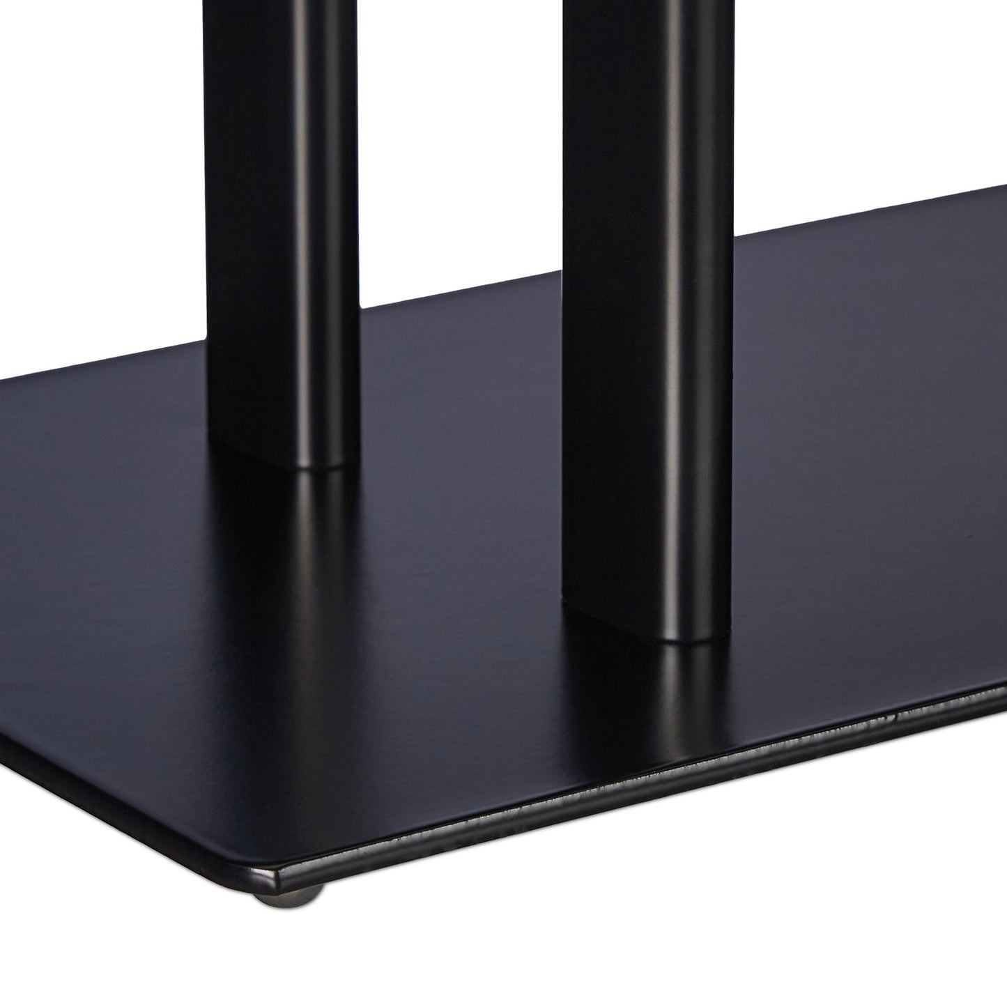 Freestanding towel rack