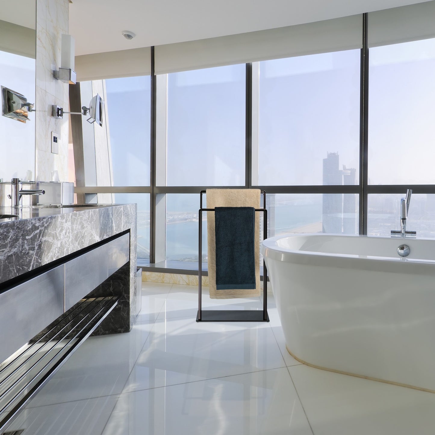 Freestanding towel rail 2 bars