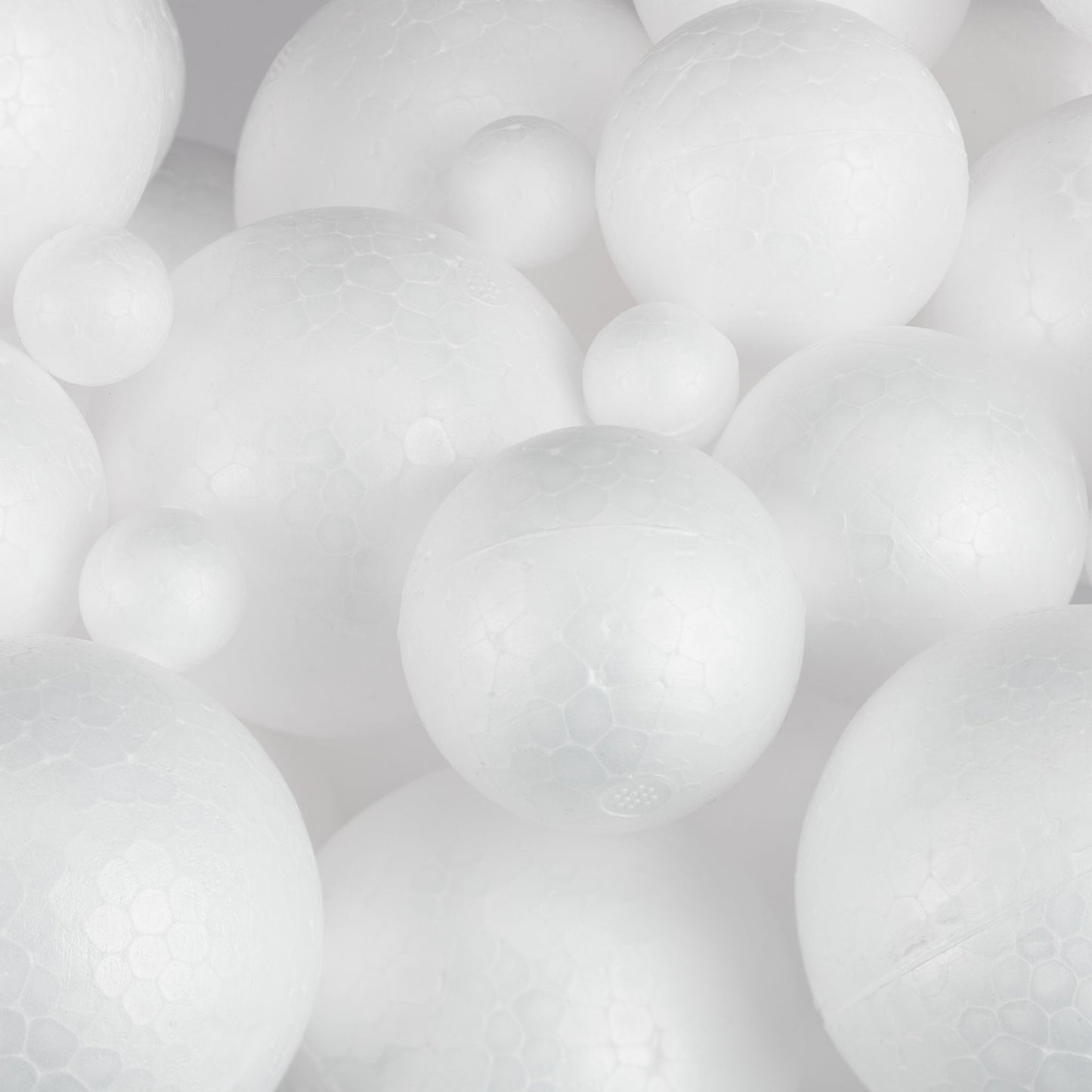 Frigolite balls set of 72