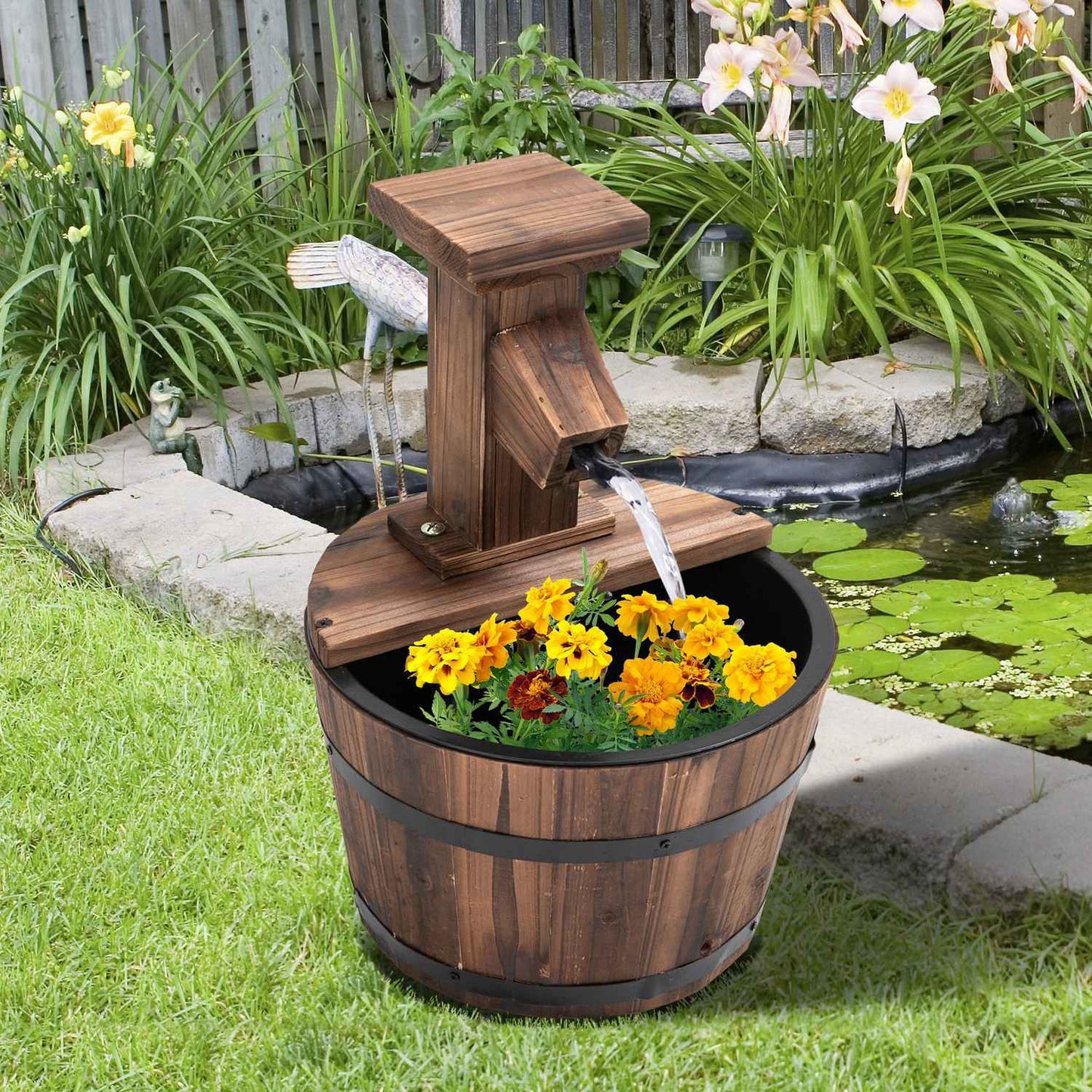 Garden fountain made of wooden barrels with metal accents, 27x37 cm