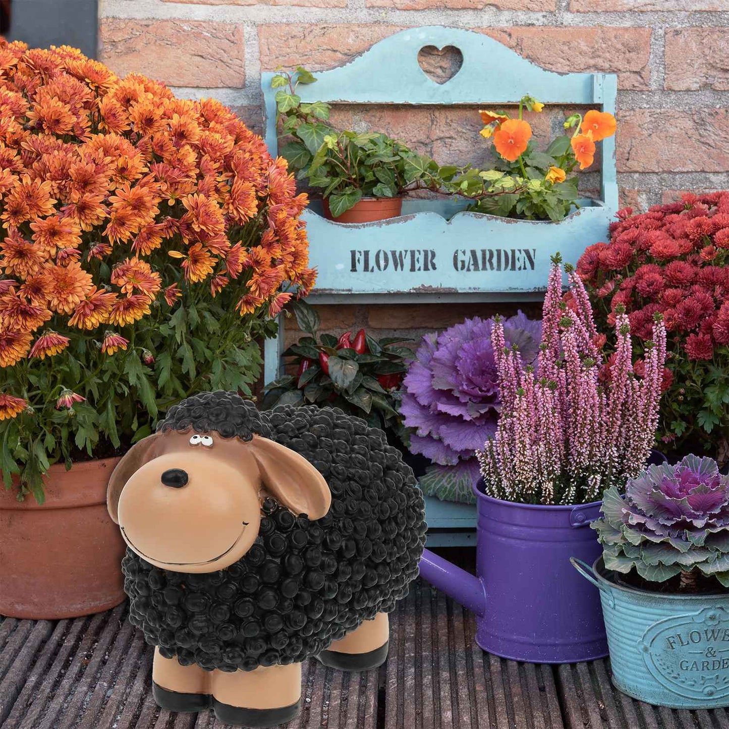 Garden decoration sheep